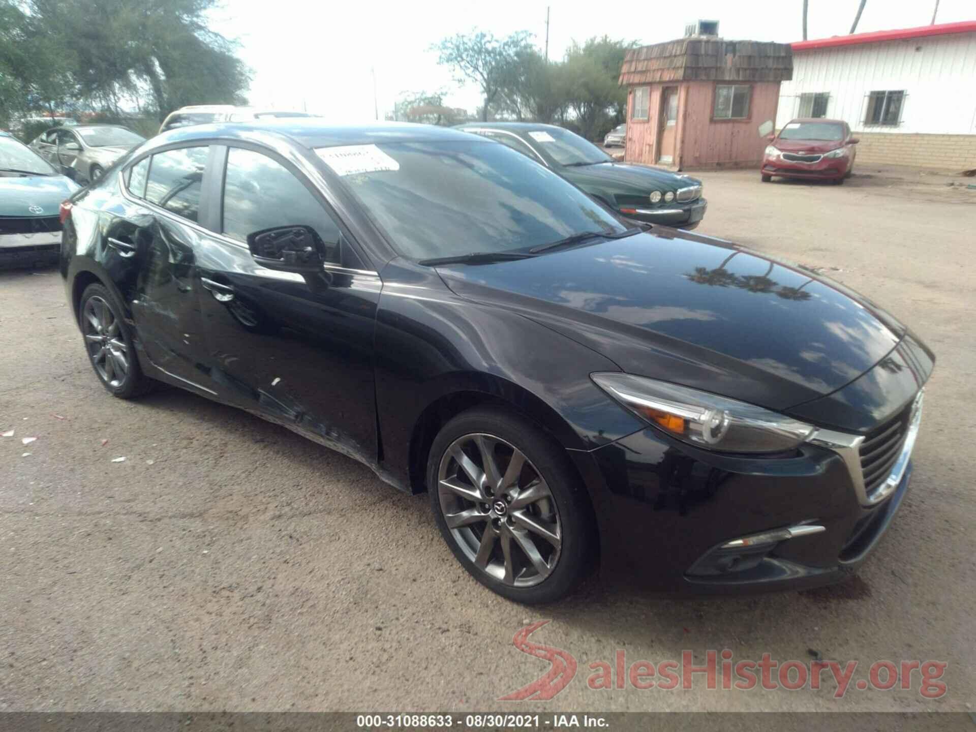 3MZBN1W30JM162529 2018 MAZDA MAZDA3 4-DOOR