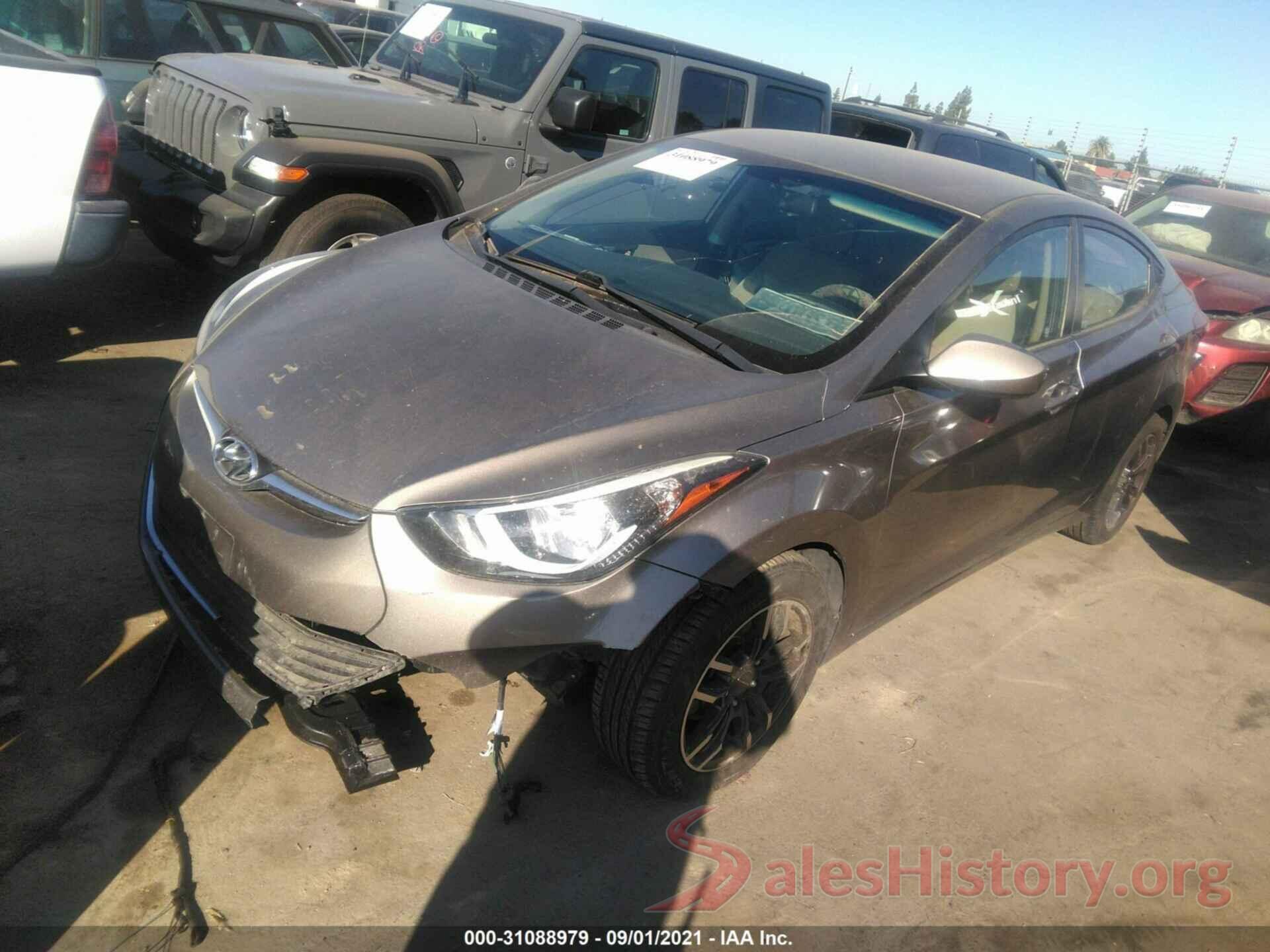 5NPDH4AE4GH663130 2016 HYUNDAI ELANTRA