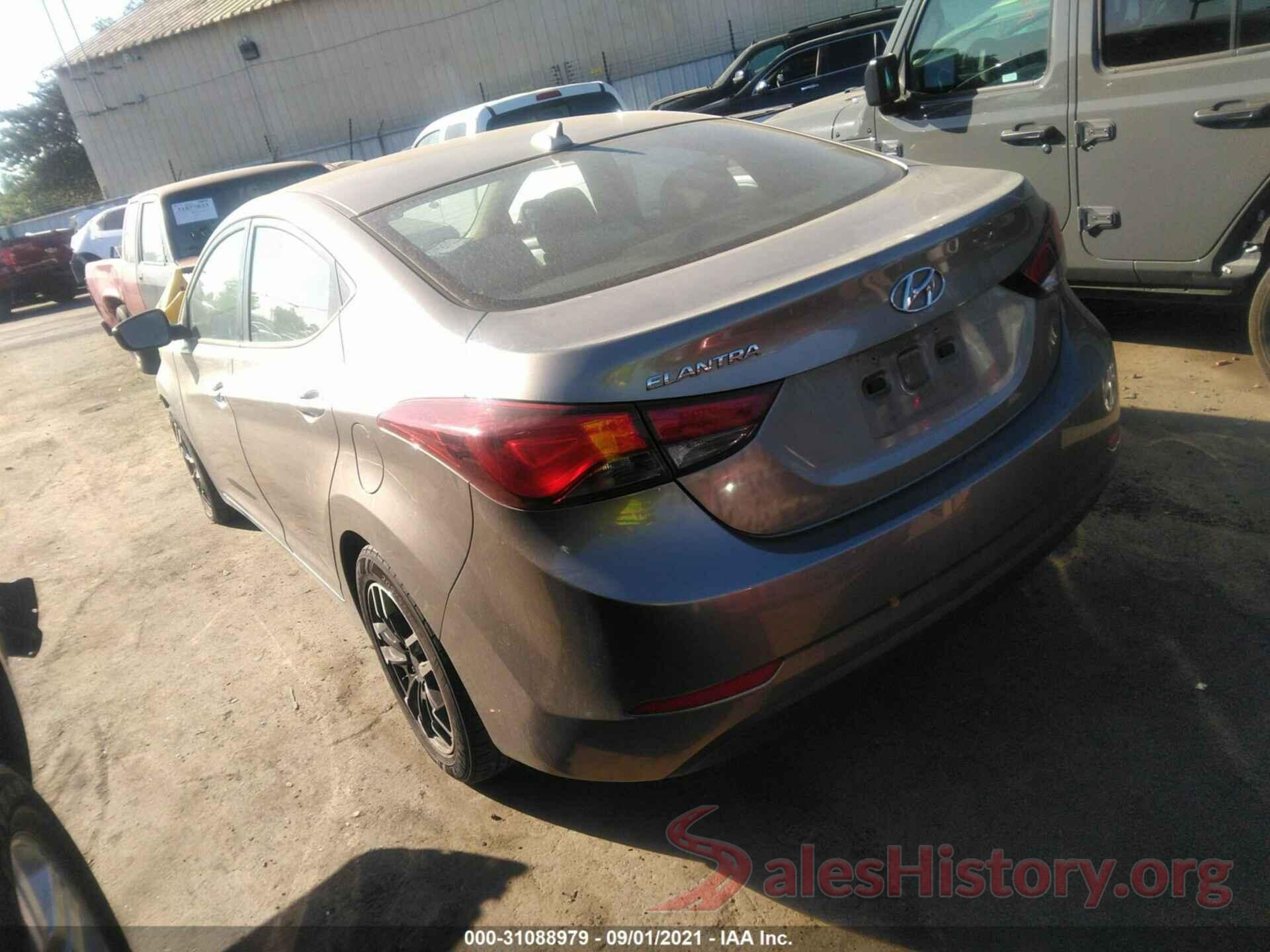 5NPDH4AE4GH663130 2016 HYUNDAI ELANTRA