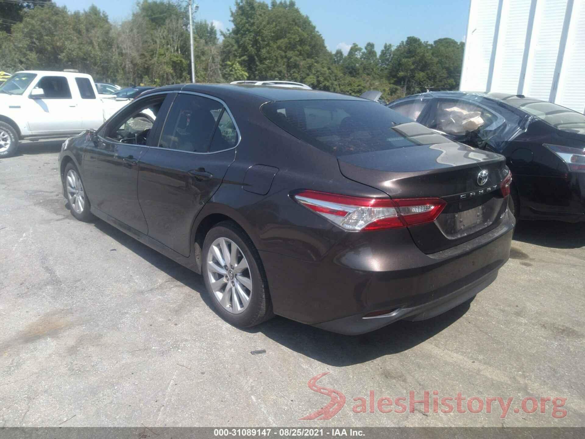 4T1B11HK1JU507318 2018 TOYOTA CAMRY