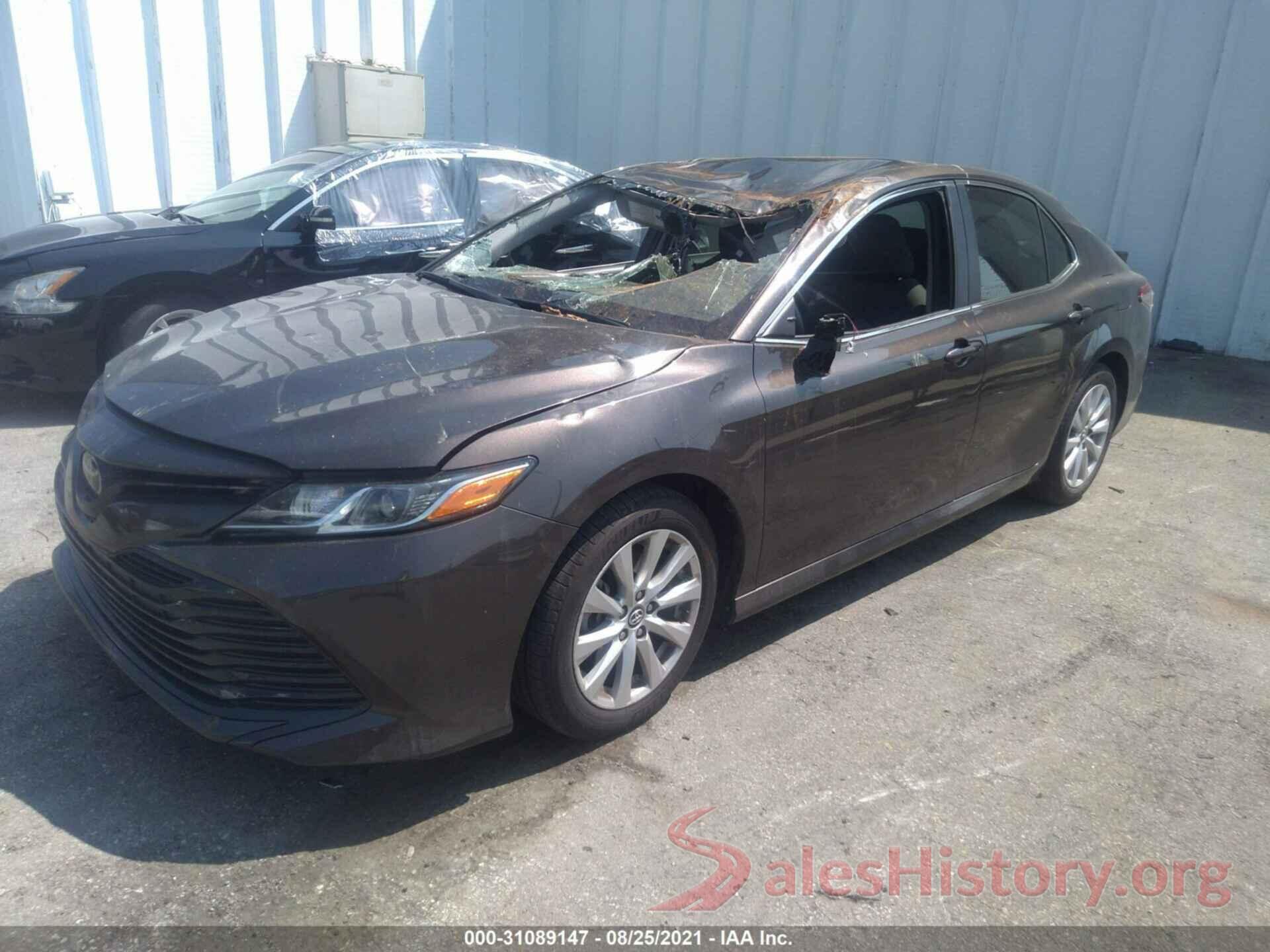 4T1B11HK1JU507318 2018 TOYOTA CAMRY