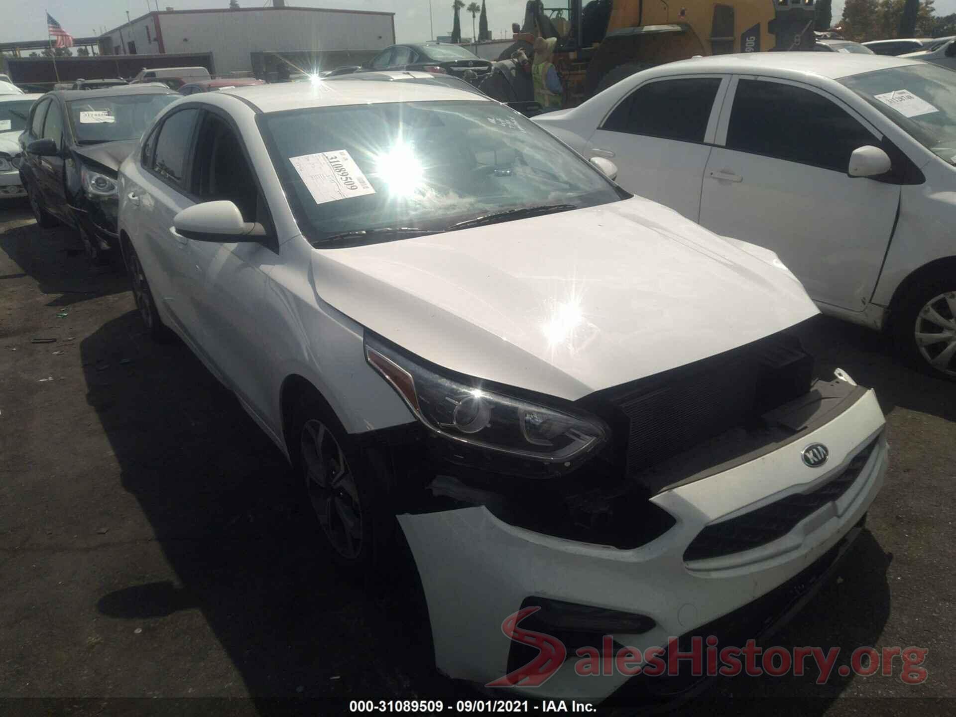 3KPF24AD7KE023959 2019 KIA FORTE