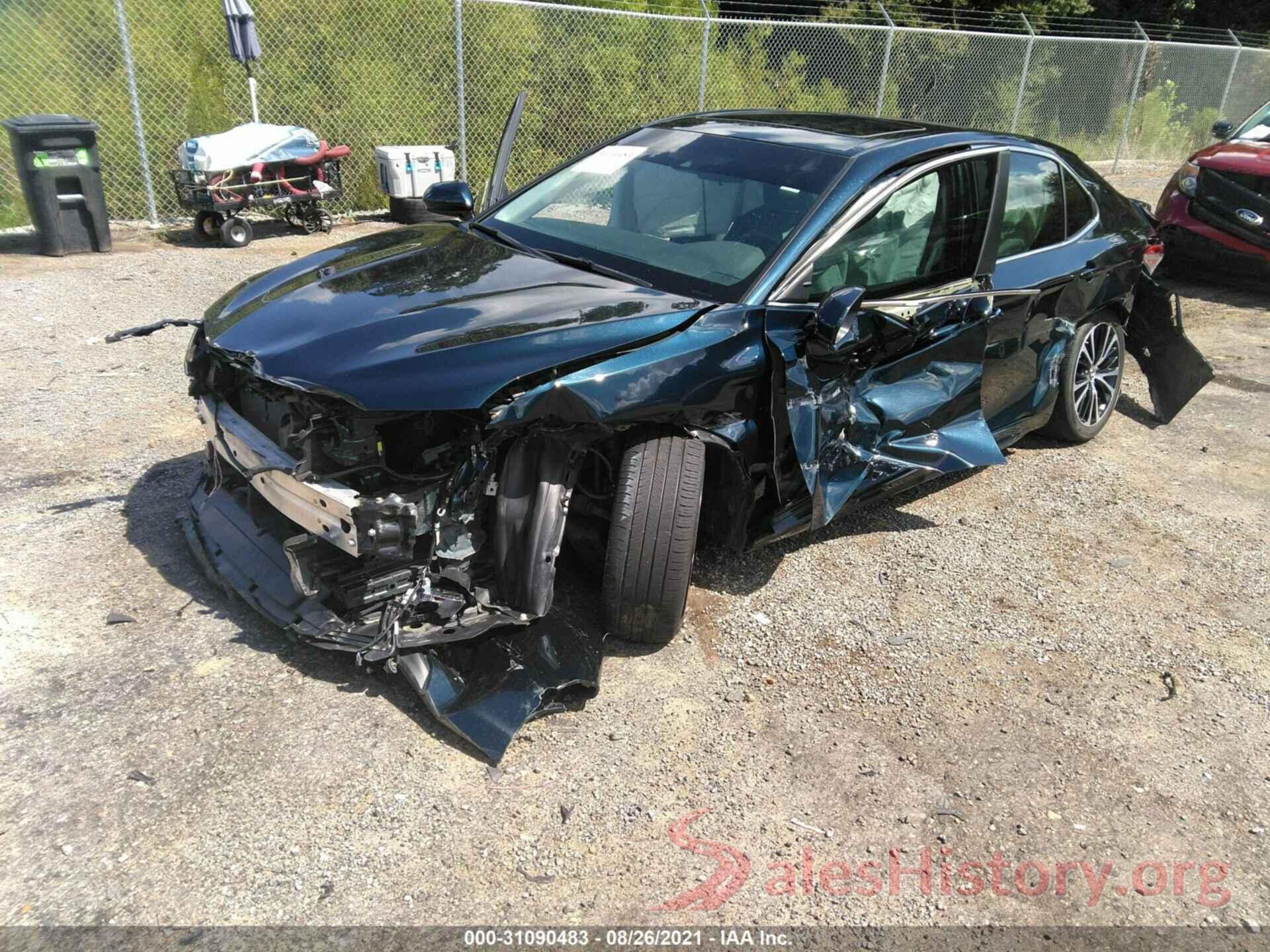 4T1B11HK7JU560122 2018 TOYOTA CAMRY