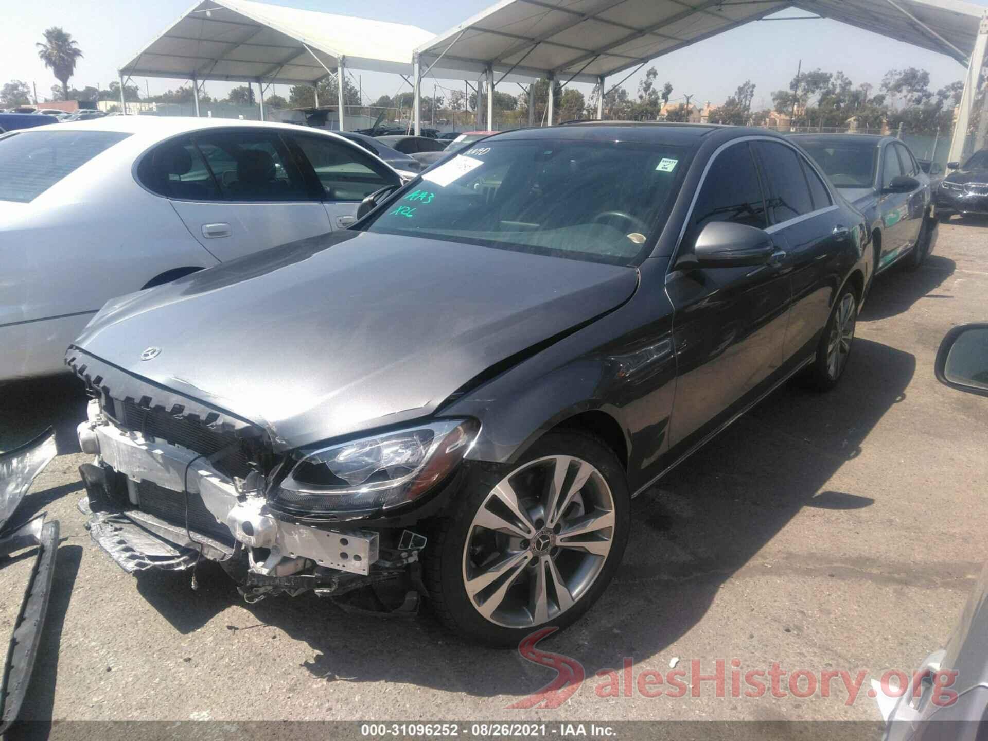 WDDWF4JB8JR352522 2018 MERCEDES-BENZ C-CLASS