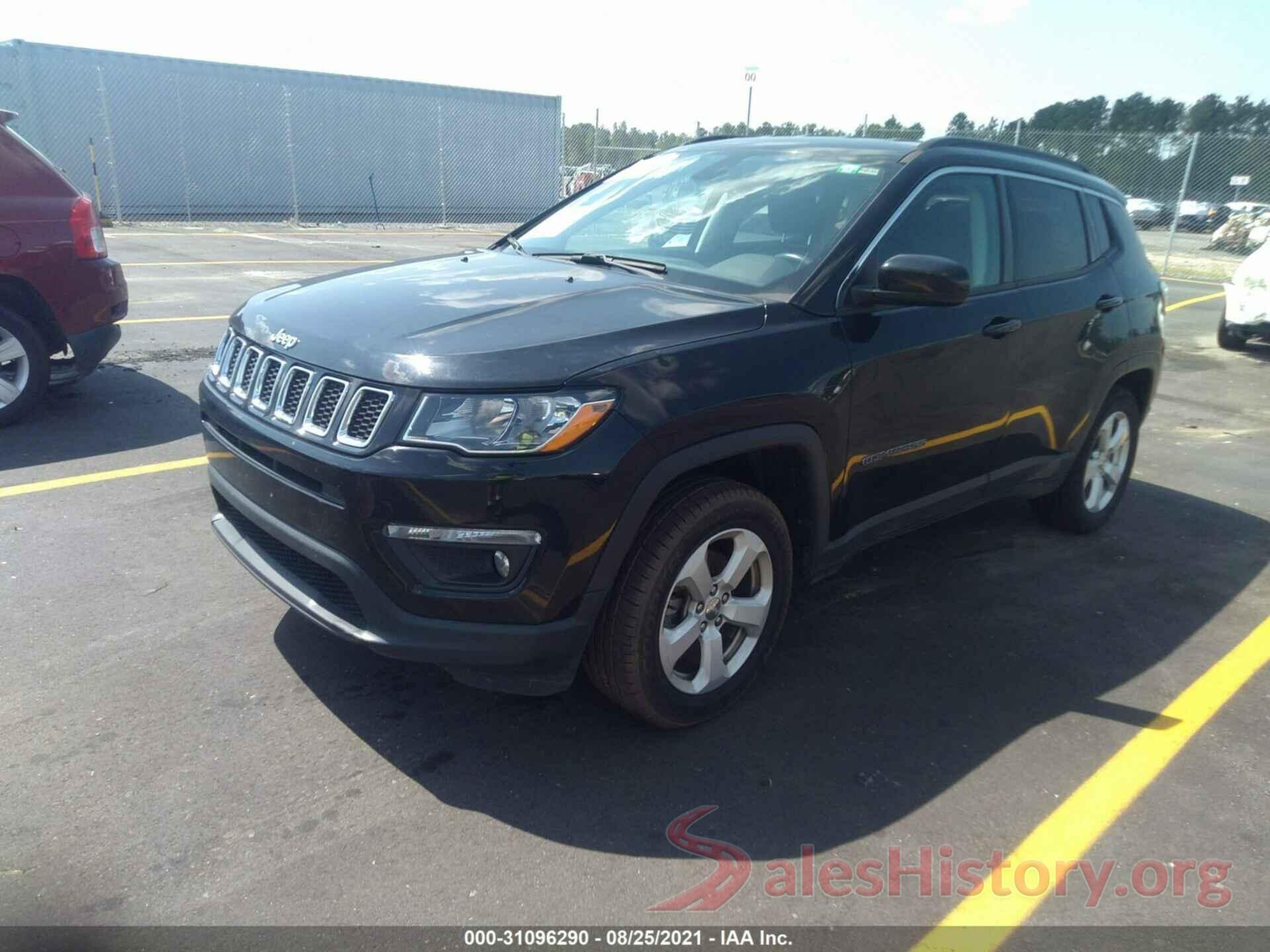 3C4NJDBB7JT136512 2018 JEEP COMPASS