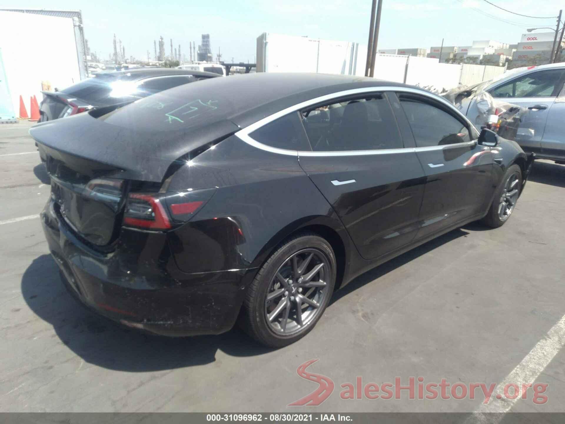 5YJ3E1EA2JF036233 2018 TESLA MODEL 3