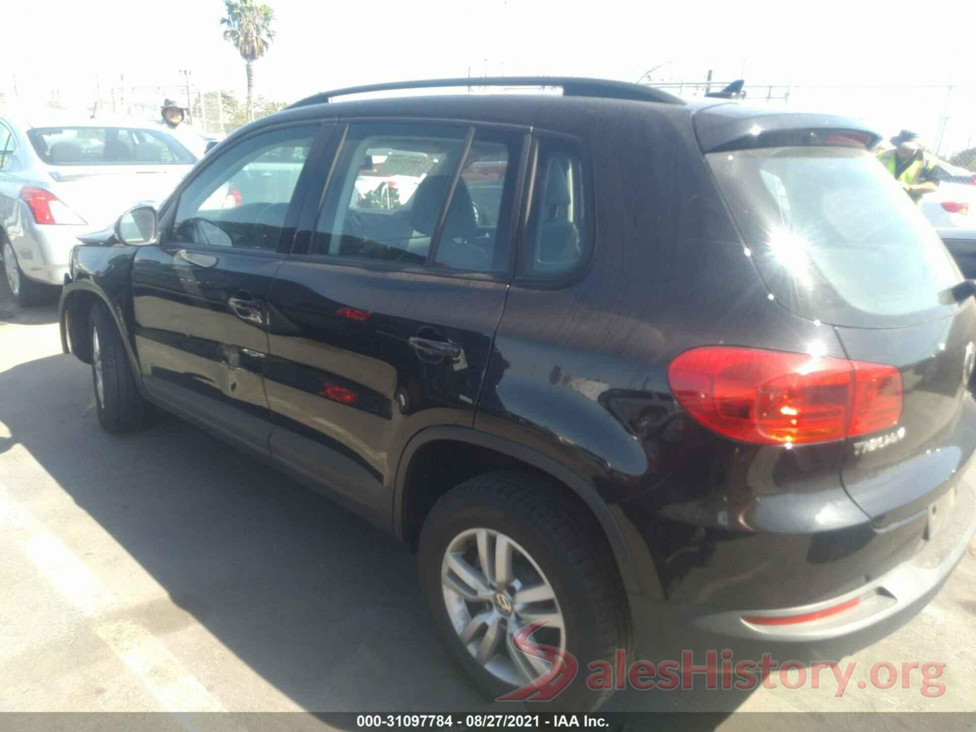 WVGAV7AX0HK028709 2017 VOLKSWAGEN TIGUAN