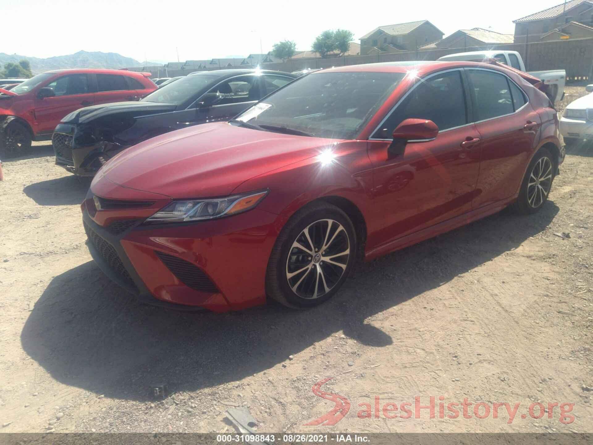 4T1B11HK2KU166688 2019 TOYOTA CAMRY