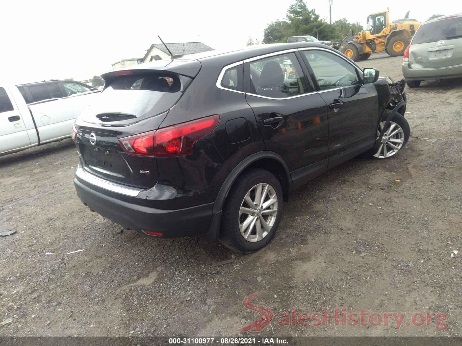 JN1BJ1CR7JW287652 2018 NISSAN ROGUE SPORT