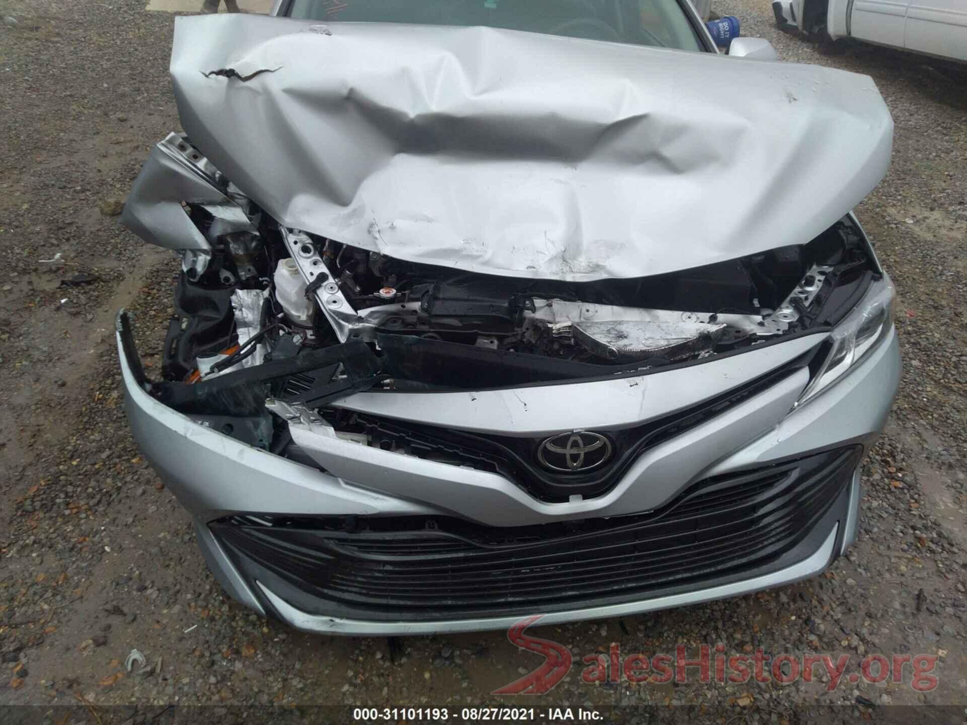 4T1B11HK8JU131457 2018 TOYOTA CAMRY