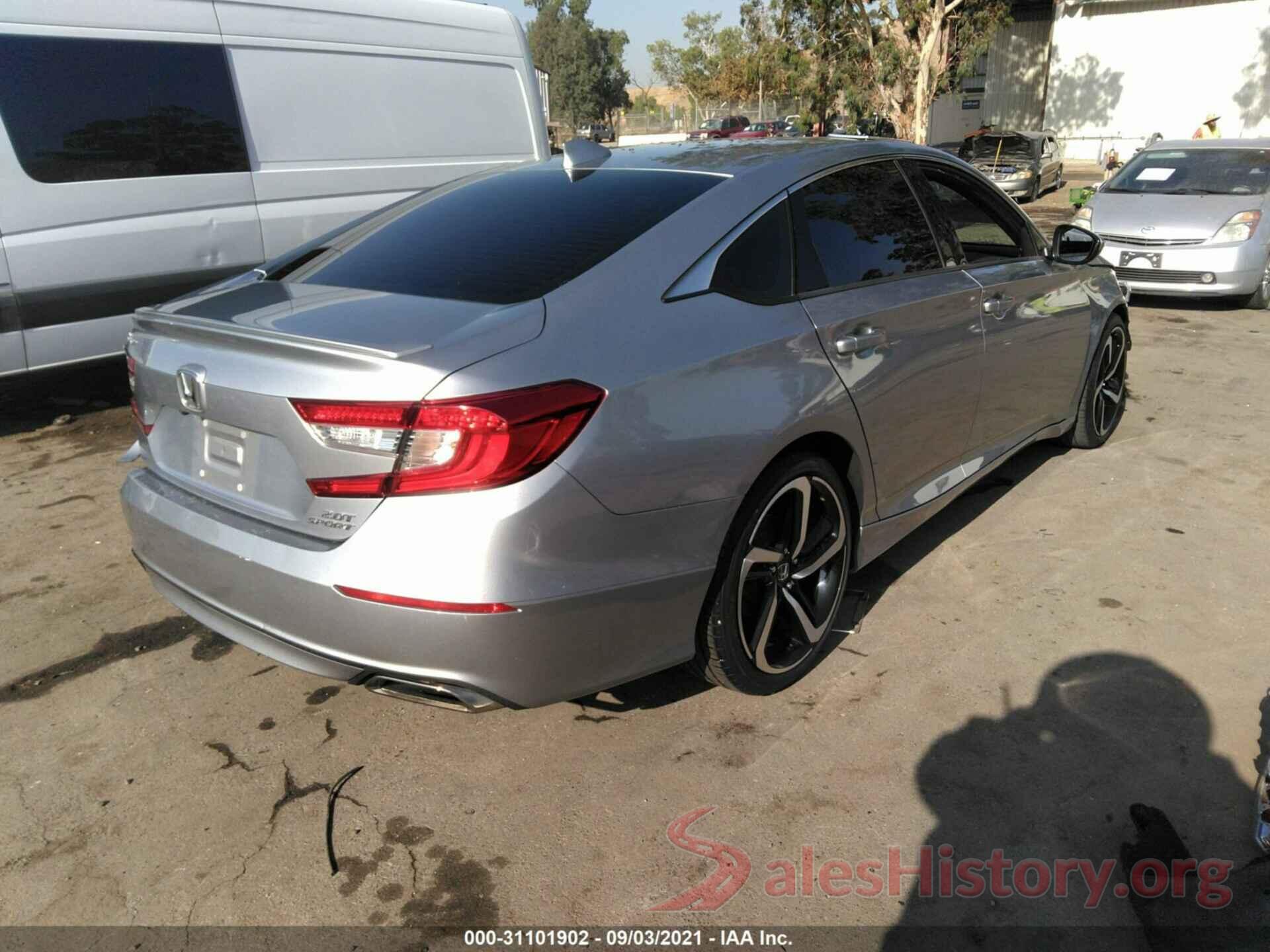 1HGCV2F3XJA049456 2018 HONDA ACCORD SEDAN