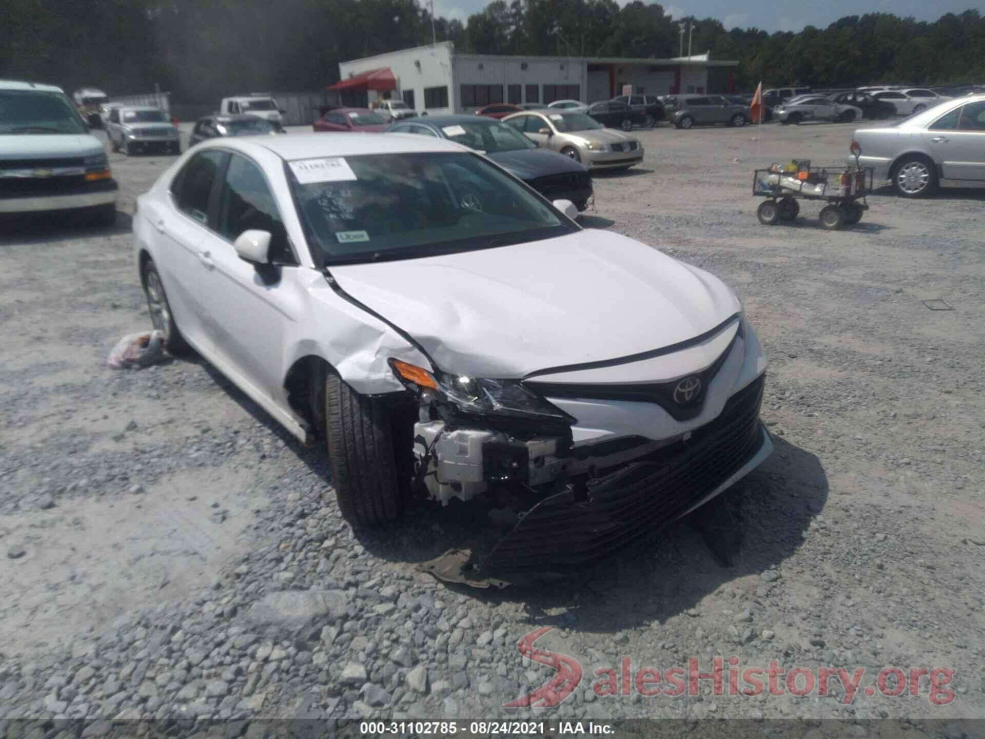 4T1B11HK6KU711212 2019 TOYOTA CAMRY