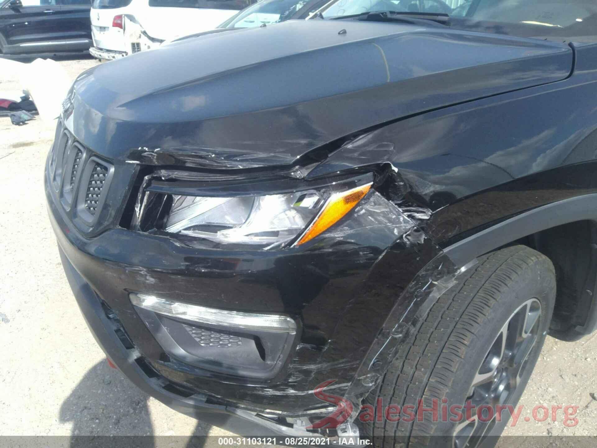 3C4NJDDBXLT208139 2020 JEEP COMPASS