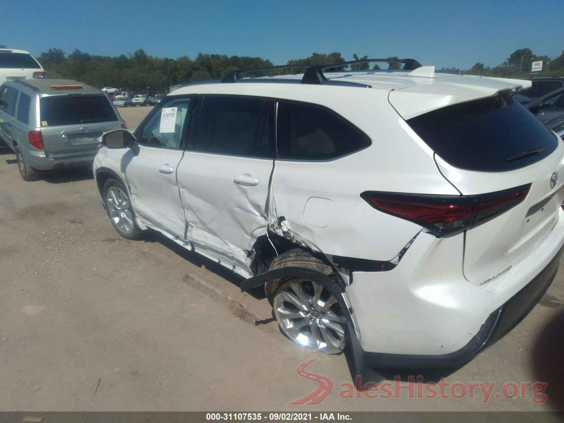 5TDDZRBH5MS100211 2021 TOYOTA HIGHLANDER