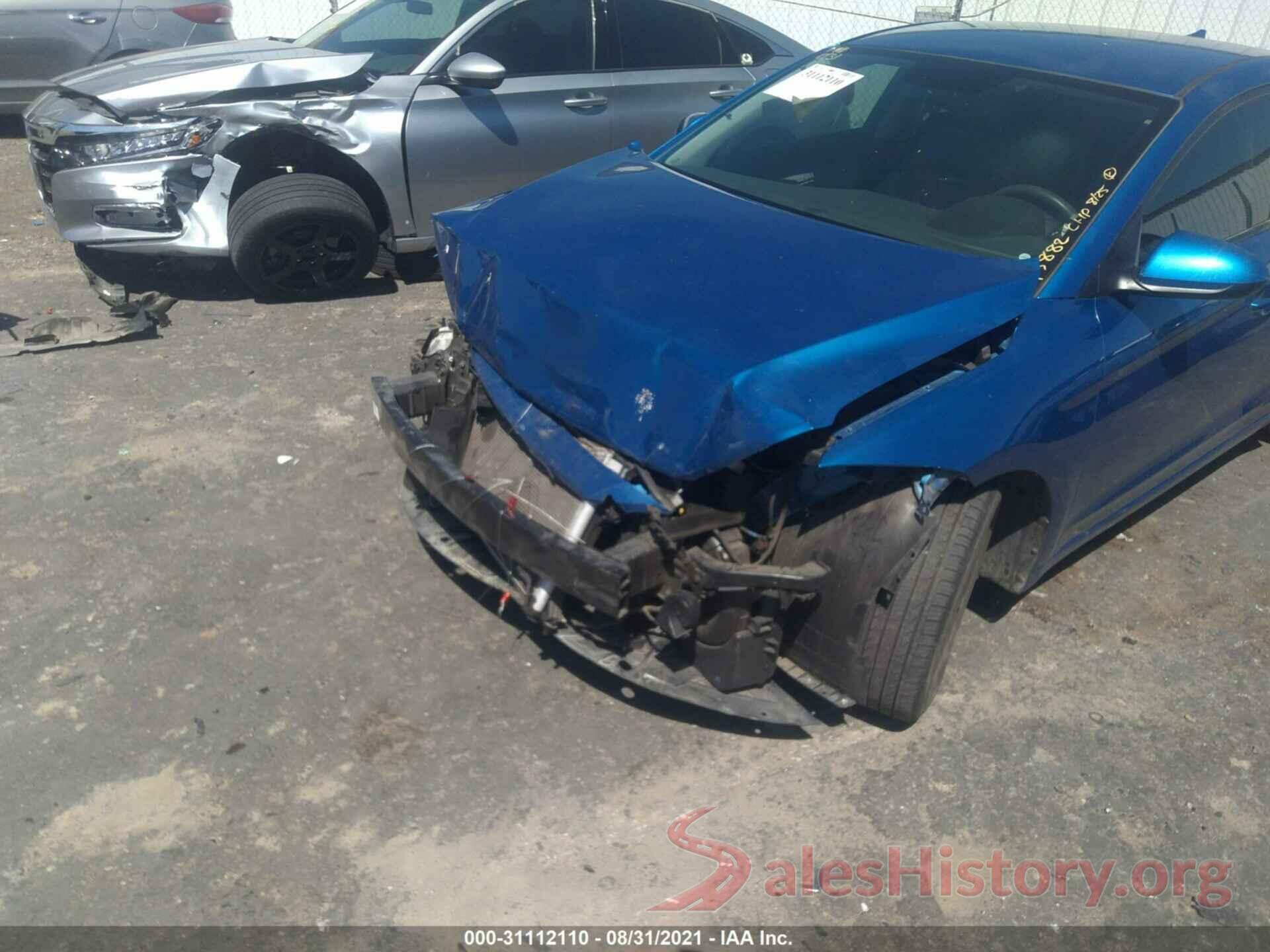 5NPD84LF2JH247977 2018 HYUNDAI ELANTRA