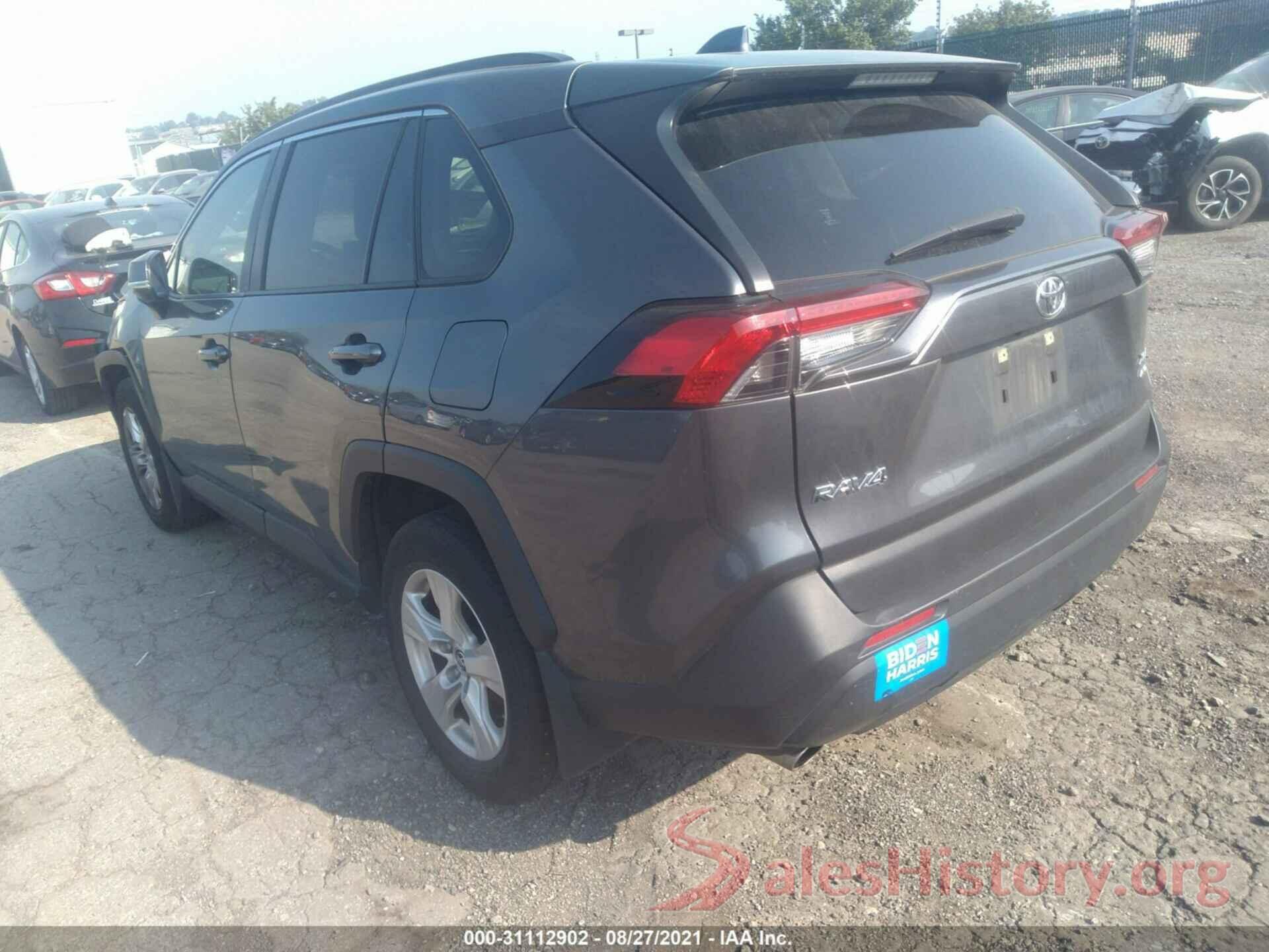 JTMP1RFV8KD013853 2019 TOYOTA RAV4