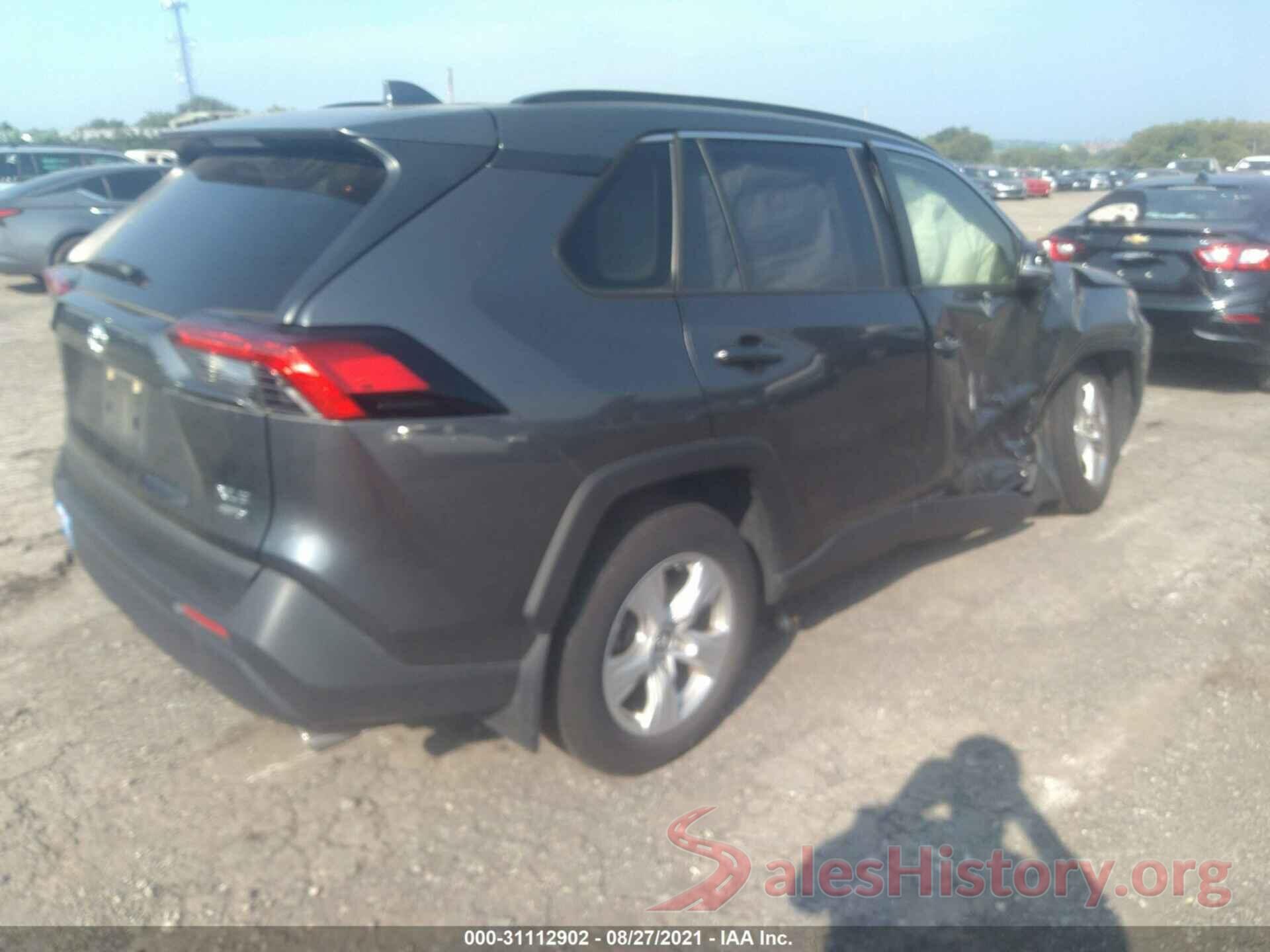 JTMP1RFV8KD013853 2019 TOYOTA RAV4