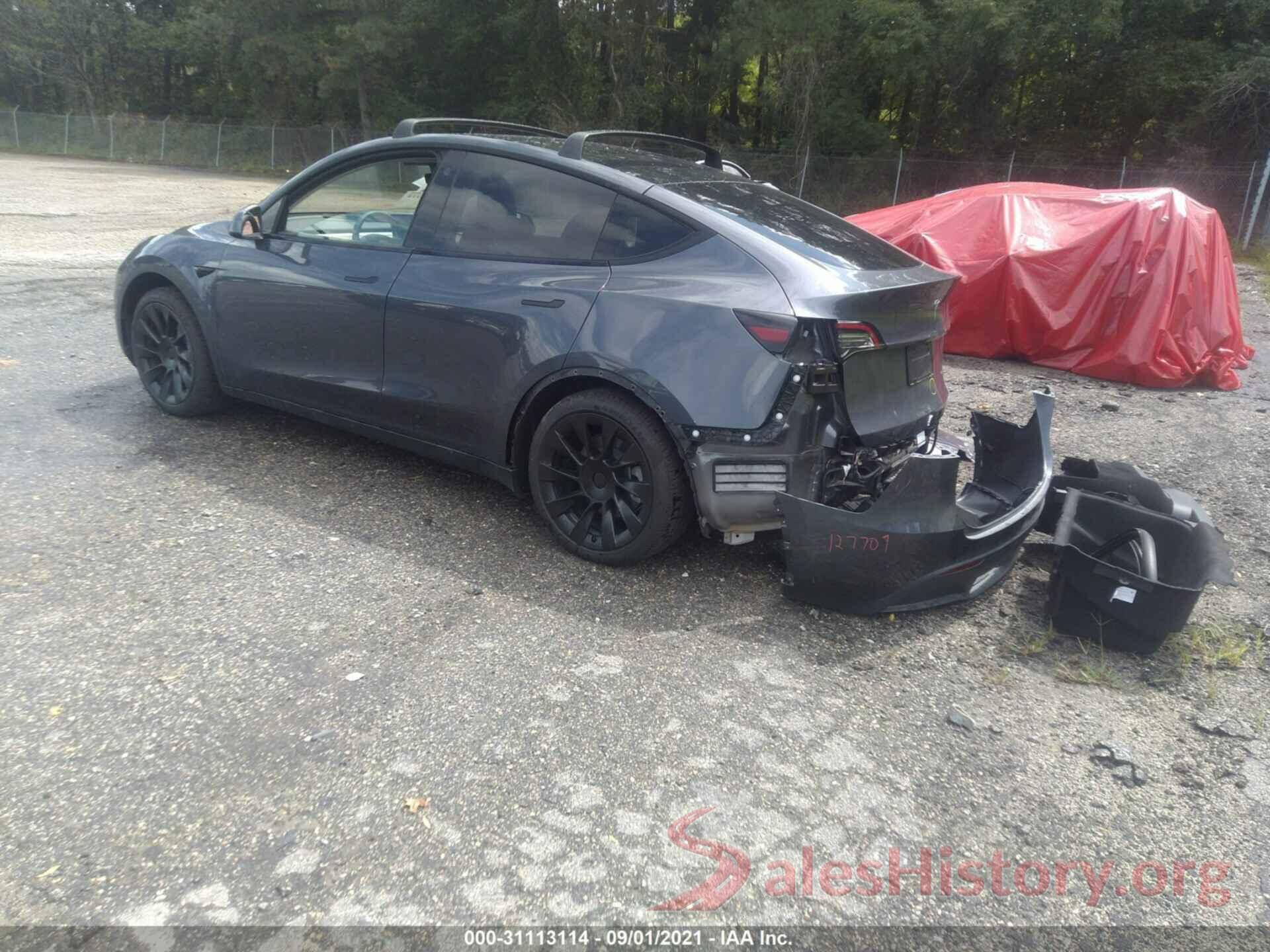 5YJYGAEE2MF137778 2021 TESLA MODEL Y