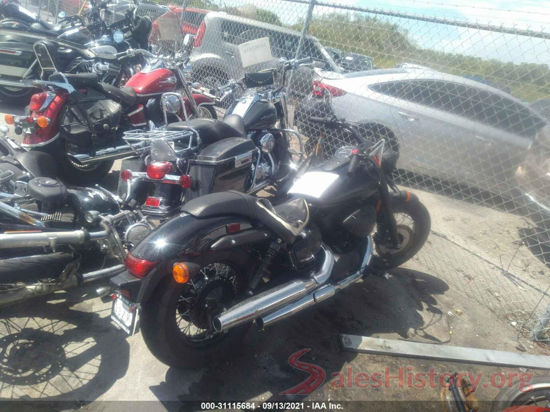 JH2RC5375GK600166 2016 HONDA VT750