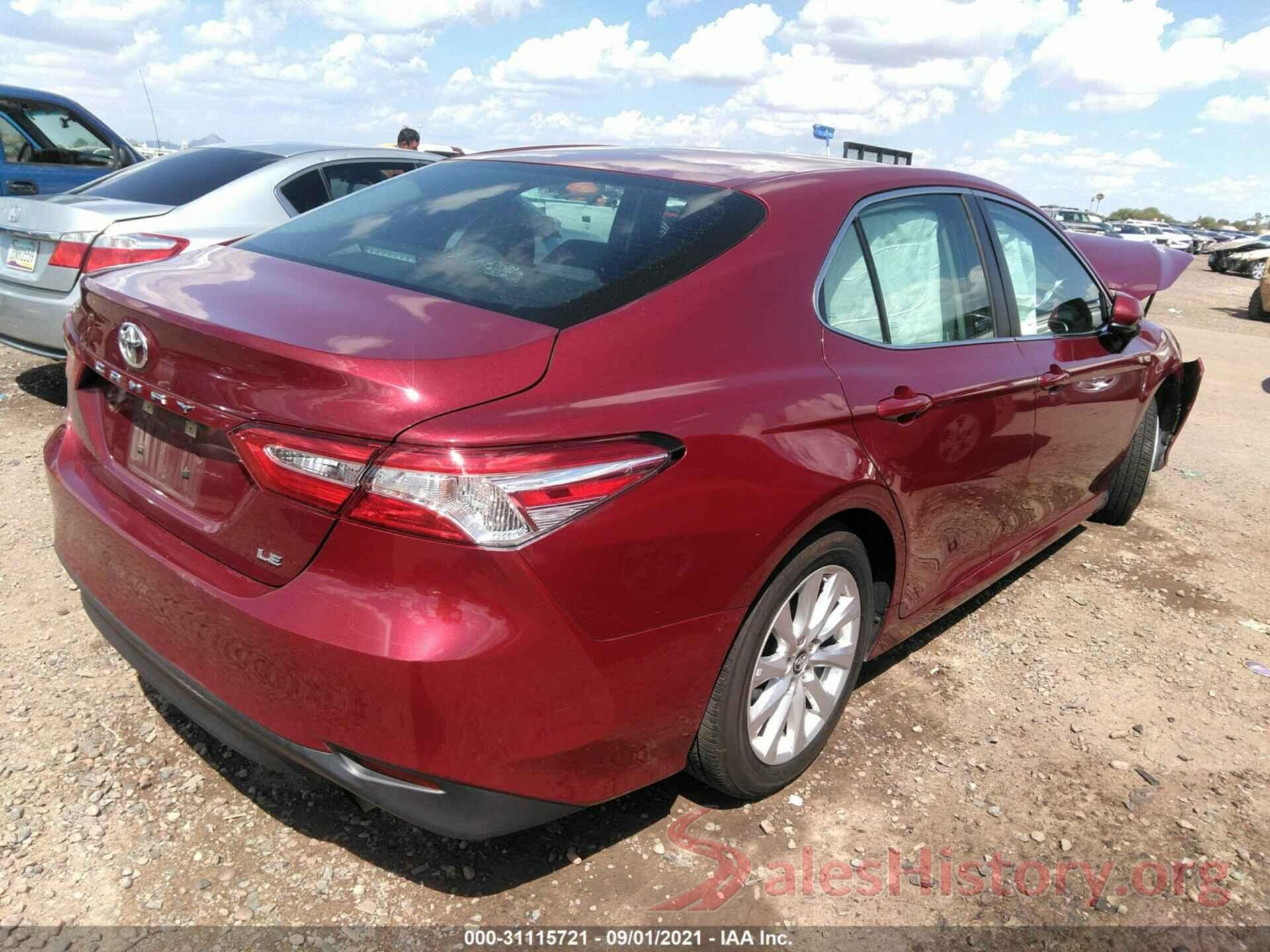 4T1B11HK1JU528878 2018 TOYOTA CAMRY