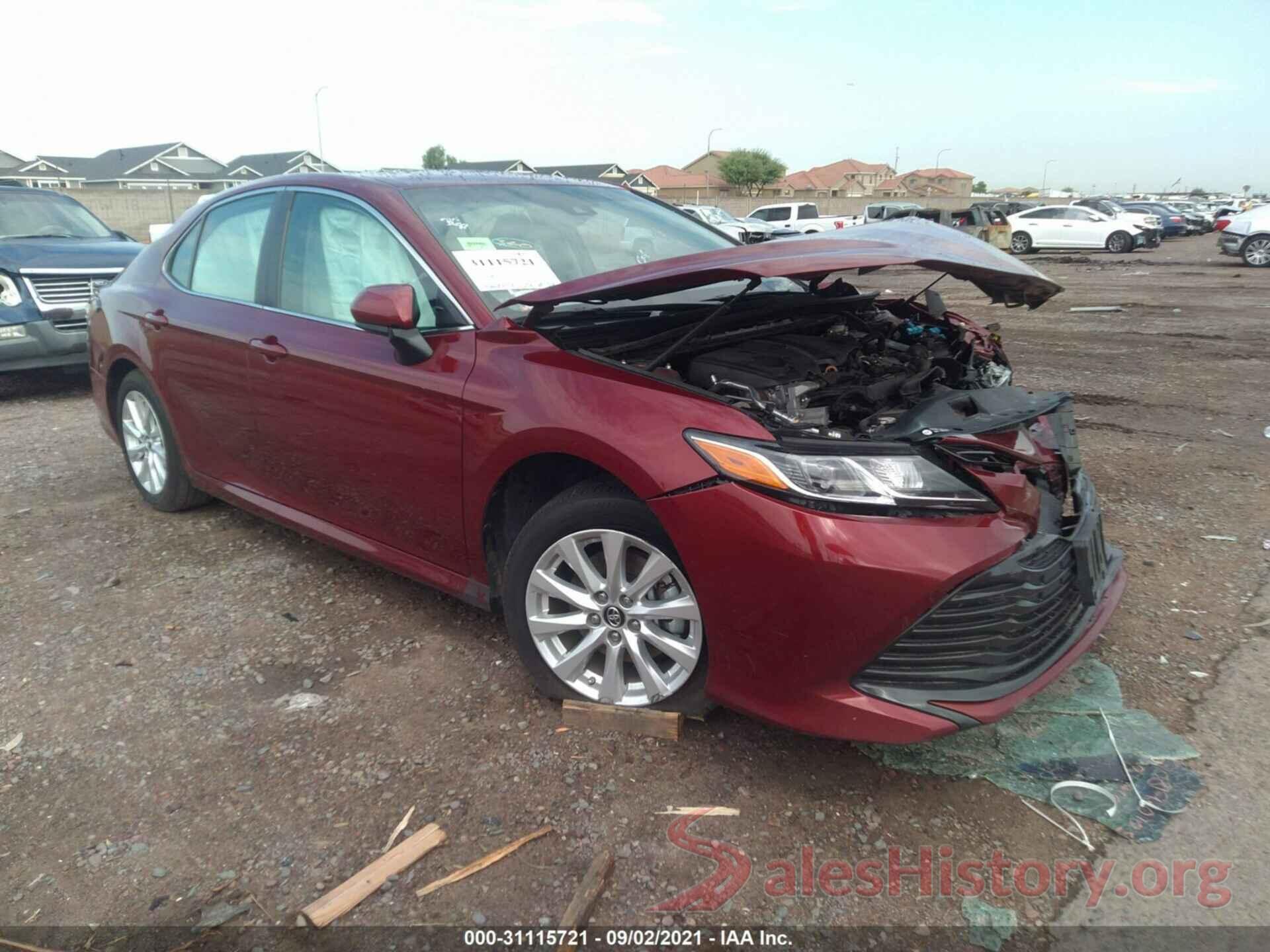 4T1B11HK1JU528878 2018 TOYOTA CAMRY