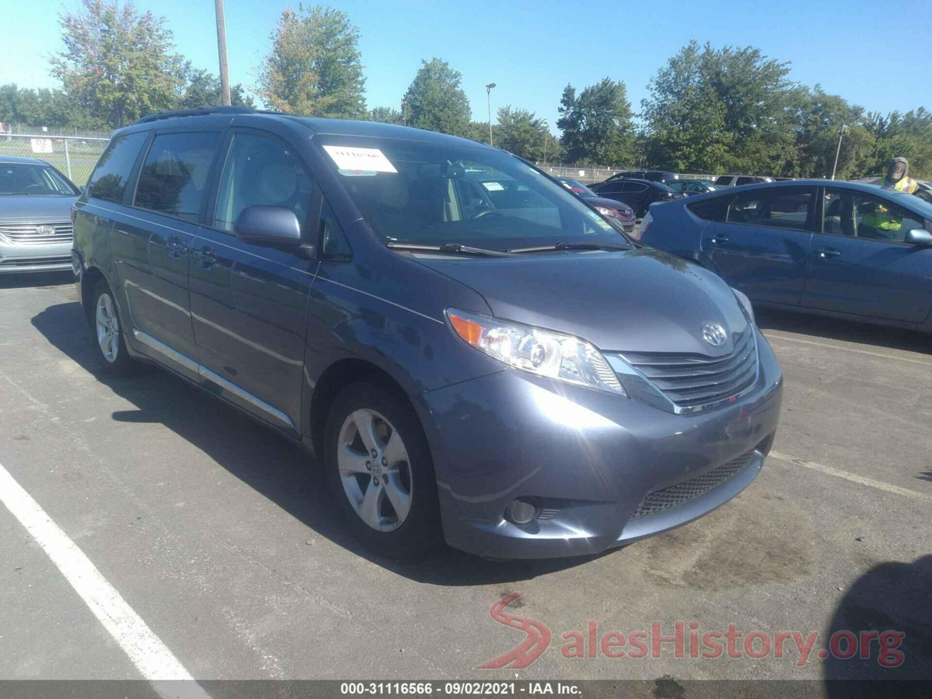 5TDKK3DCXGS702830 2016 TOYOTA SIENNA