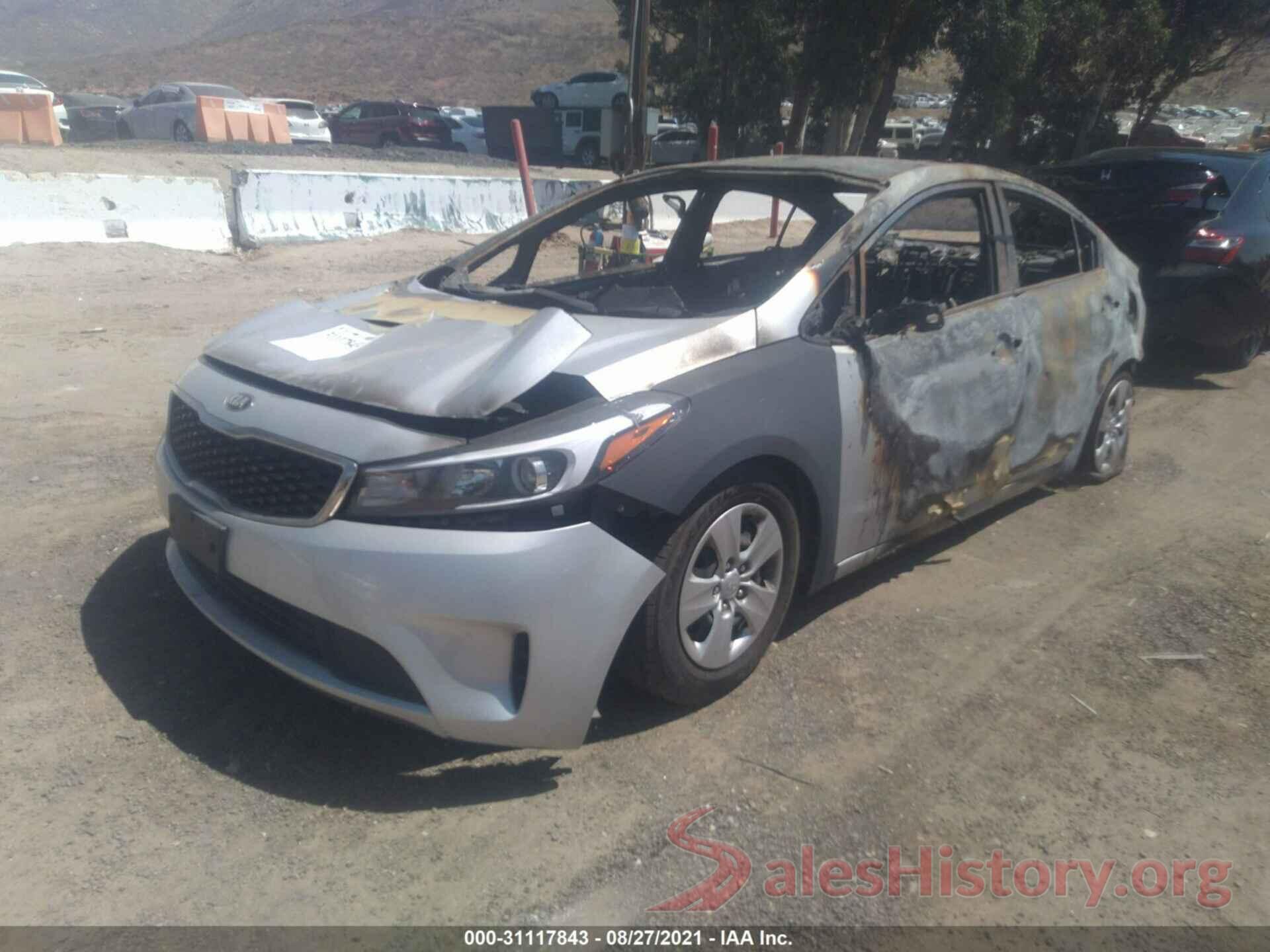 3KPFK4A79JE208071 2018 KIA FORTE