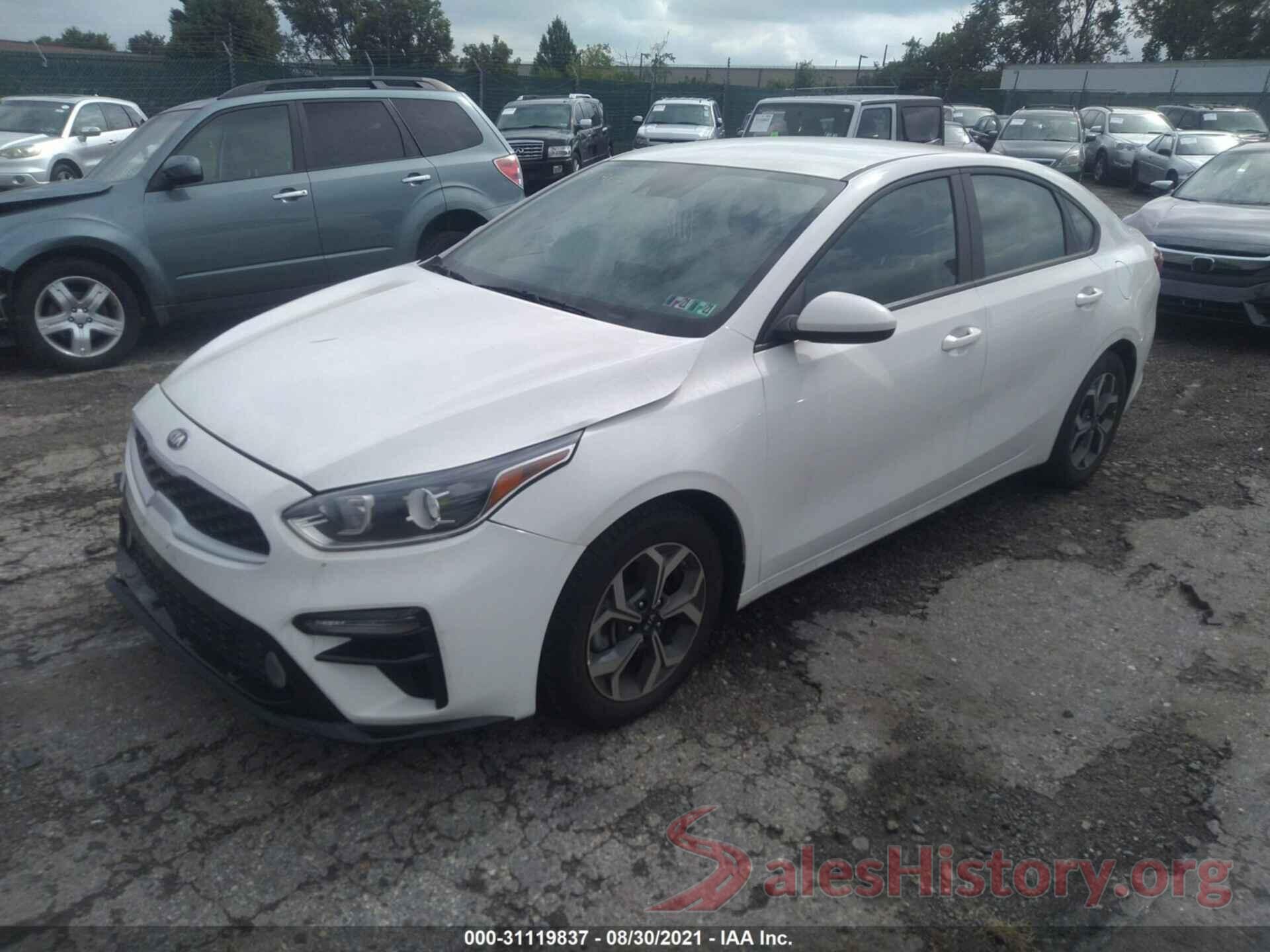 3KPF24AD7KE111216 2019 KIA FORTE