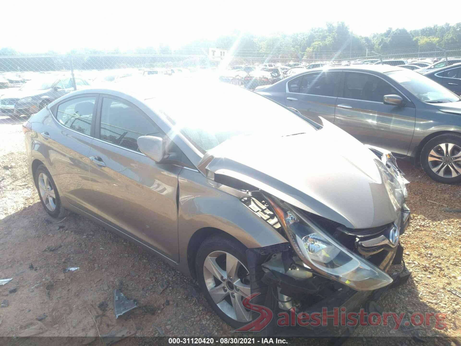 5NPDH4AE2GH679682 2016 HYUNDAI ELANTRA