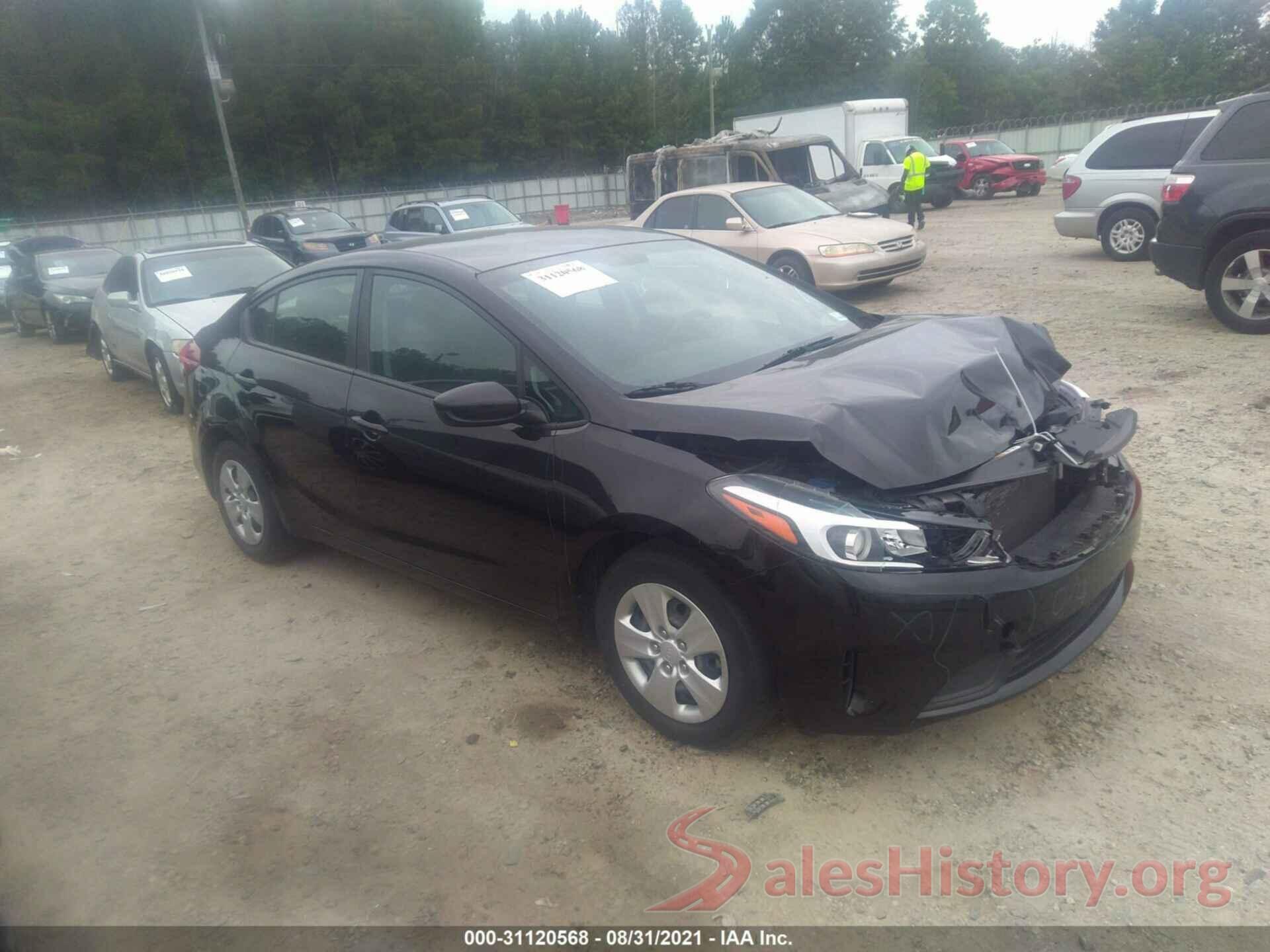 3KPFK4A74HE055125 2017 KIA FORTE