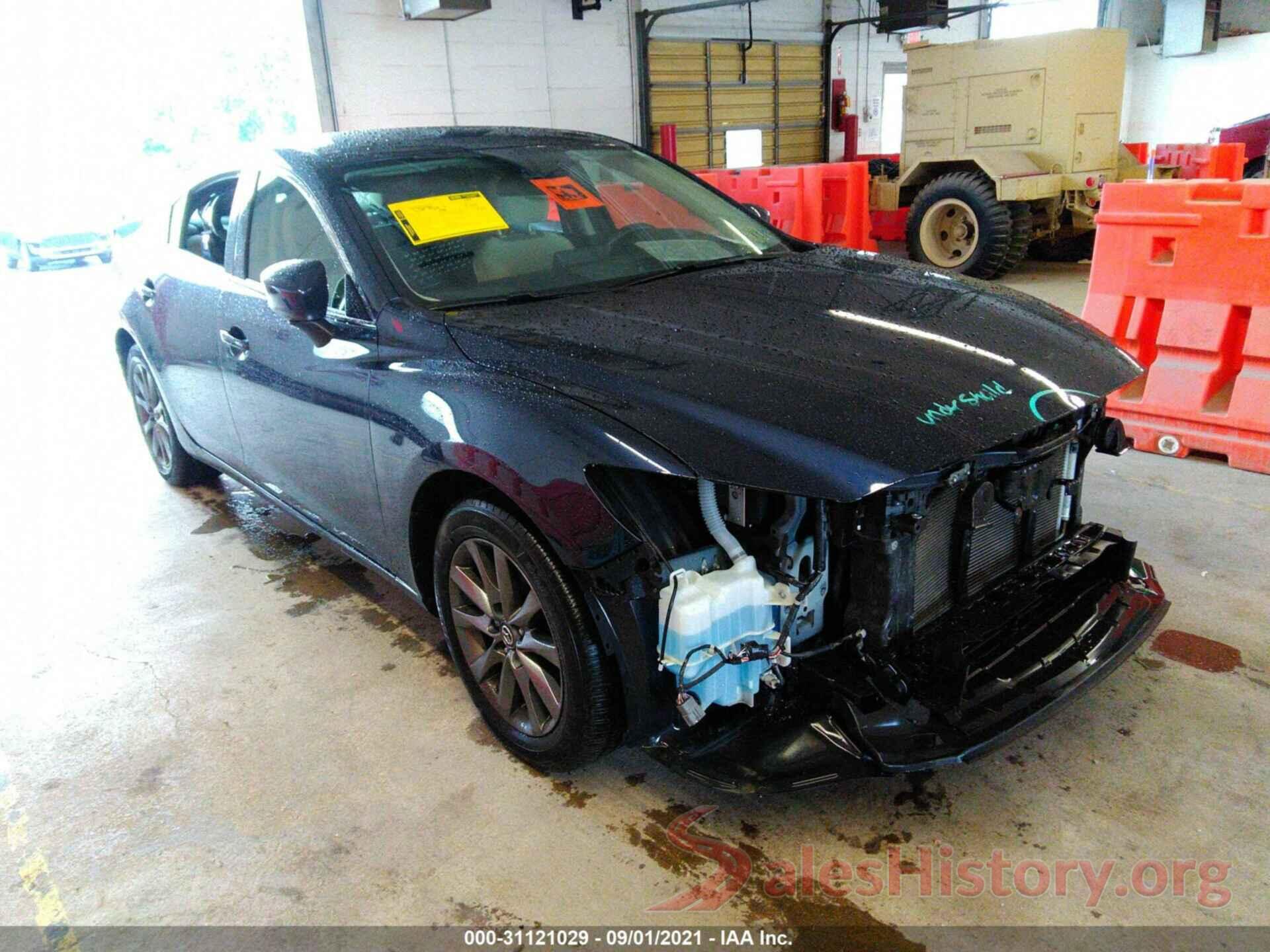 JM1GL1UMXJ1328028 2018 MAZDA MAZDA6