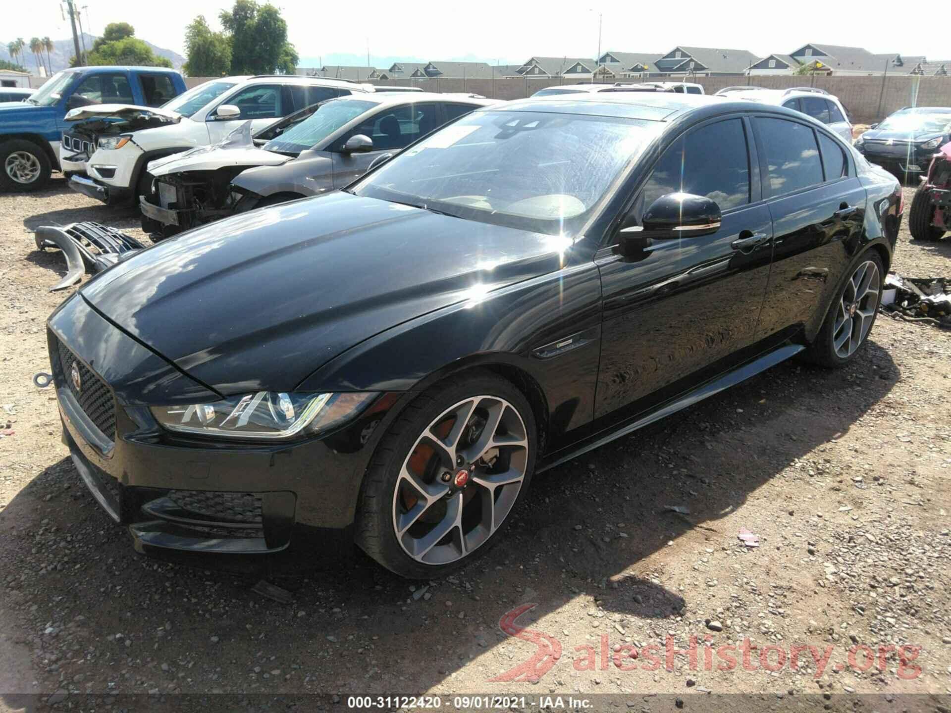 SAJAF4BV9HA957706 2017 JAGUAR XE