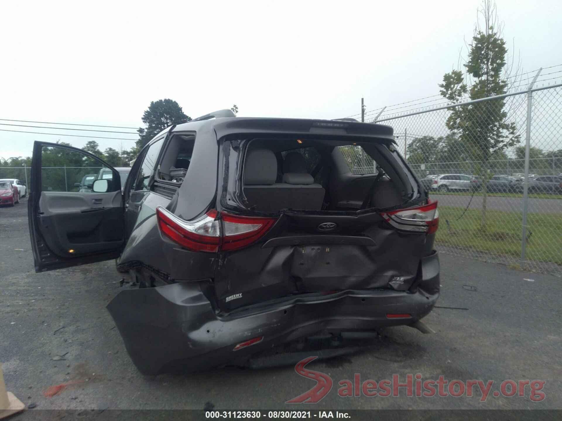 5TDDZ3DC6HS166075 2017 TOYOTA SIENNA