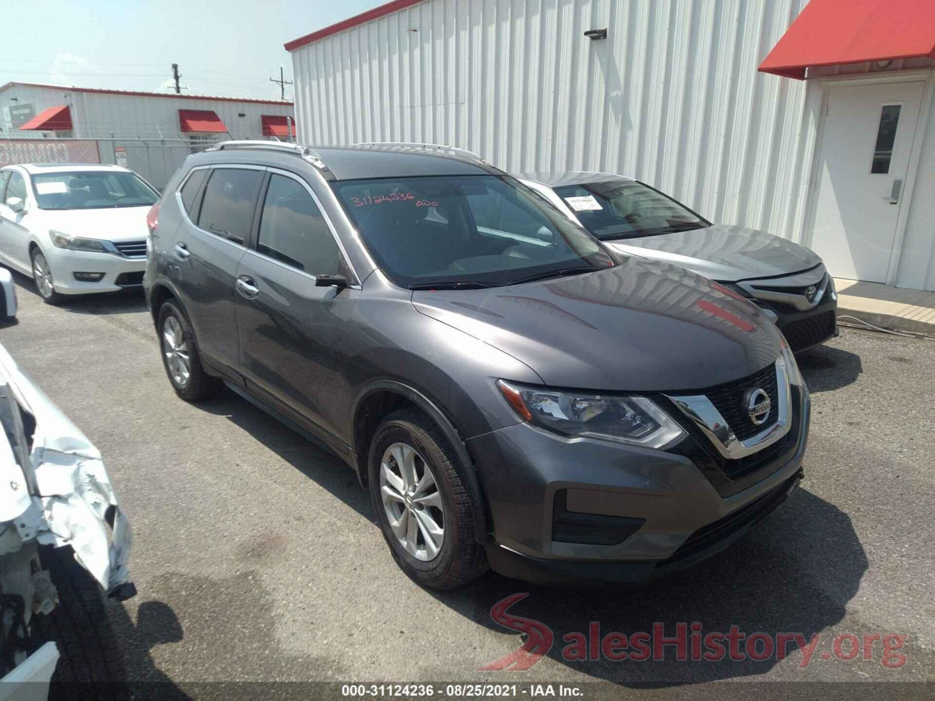 JN8AT2MT1HW138509 2017 NISSAN ROGUE