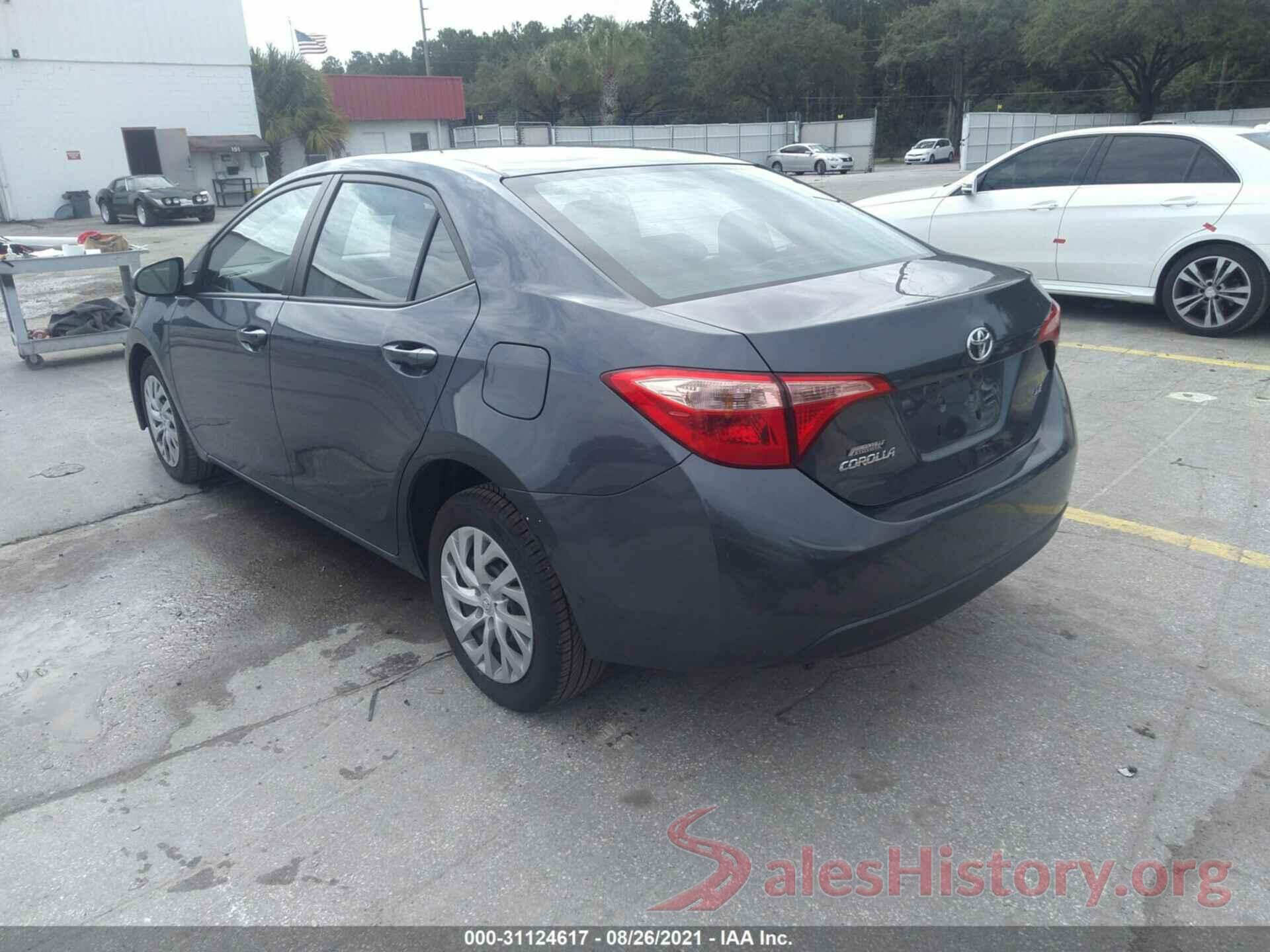 2T1BURHE2HC811432 2017 TOYOTA COROLLA