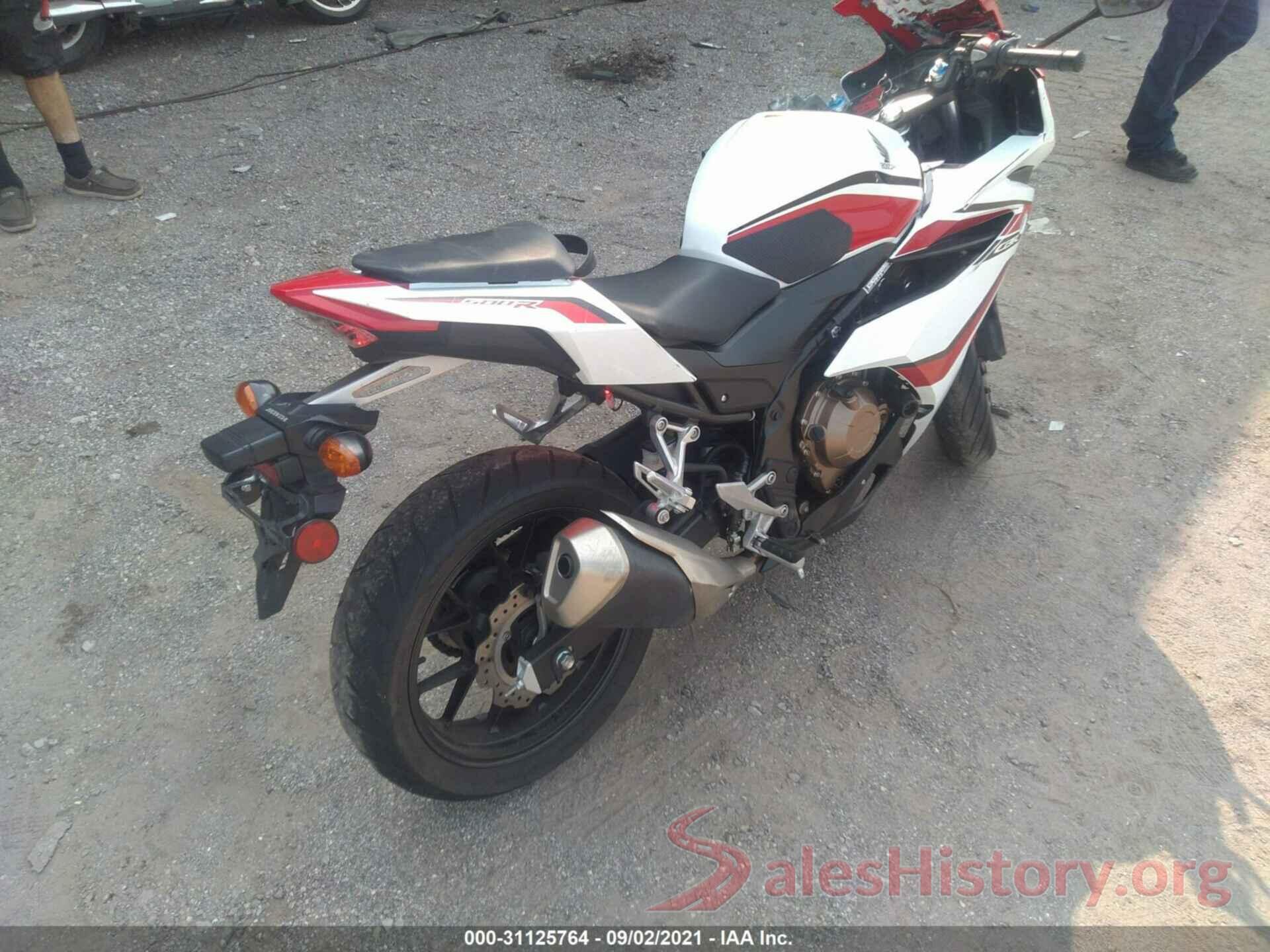 MLHPC4412J5500274 2018 HONDA CBR500