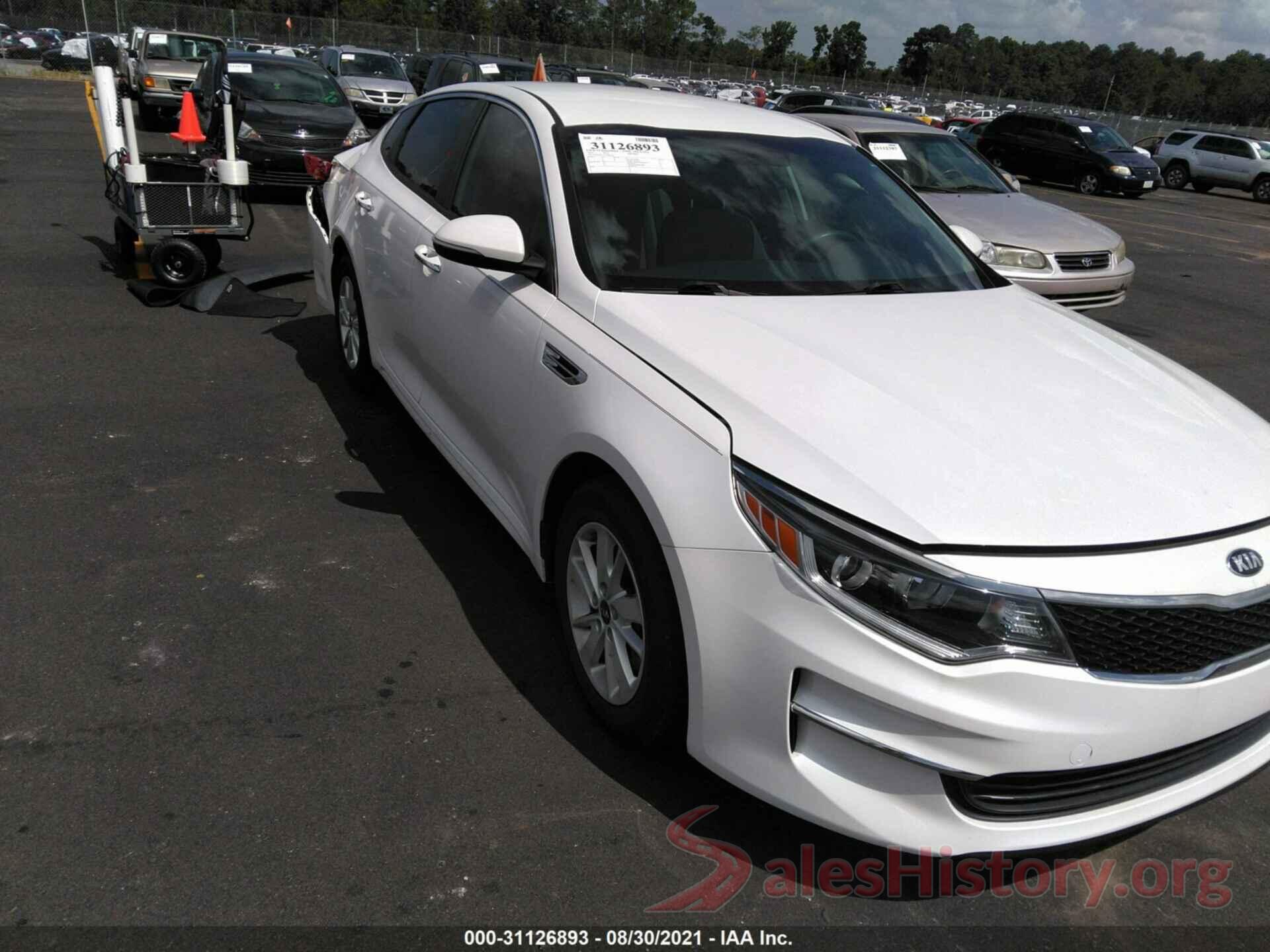 KNAGT4L31G5084374 2016 KIA OPTIMA