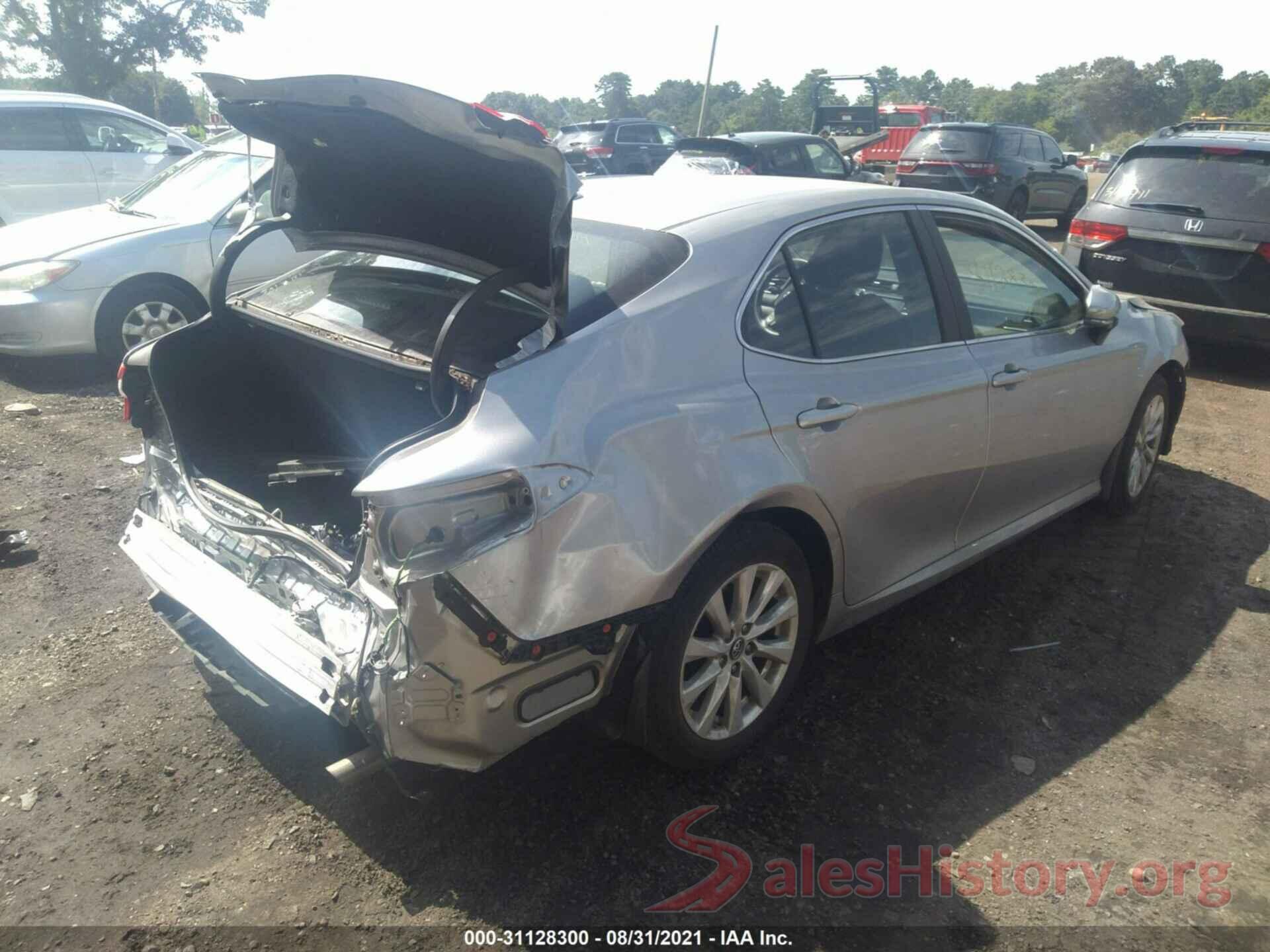 4T1B11HK9KU752658 2019 TOYOTA CAMRY