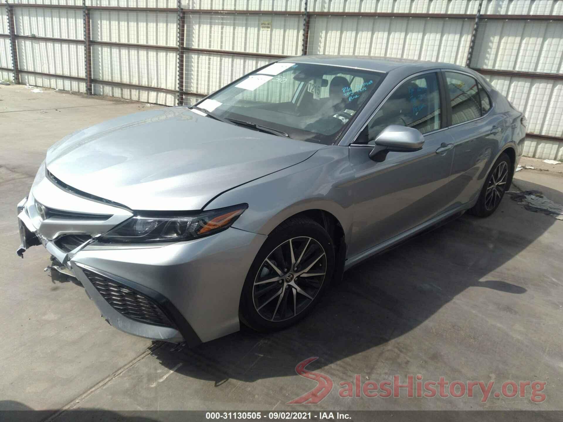 4T1G11AK8MU594798 2021 TOYOTA CAMRY