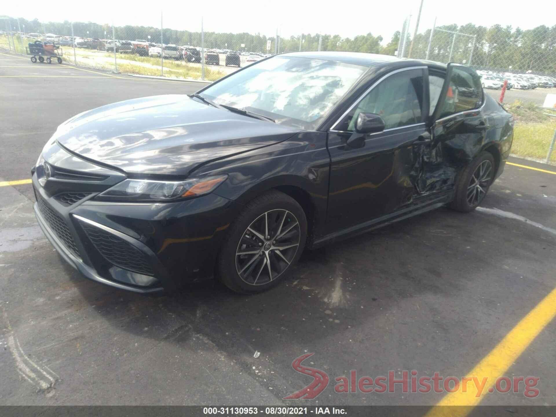 4T1T11AK7MU577621 2021 TOYOTA CAMRY