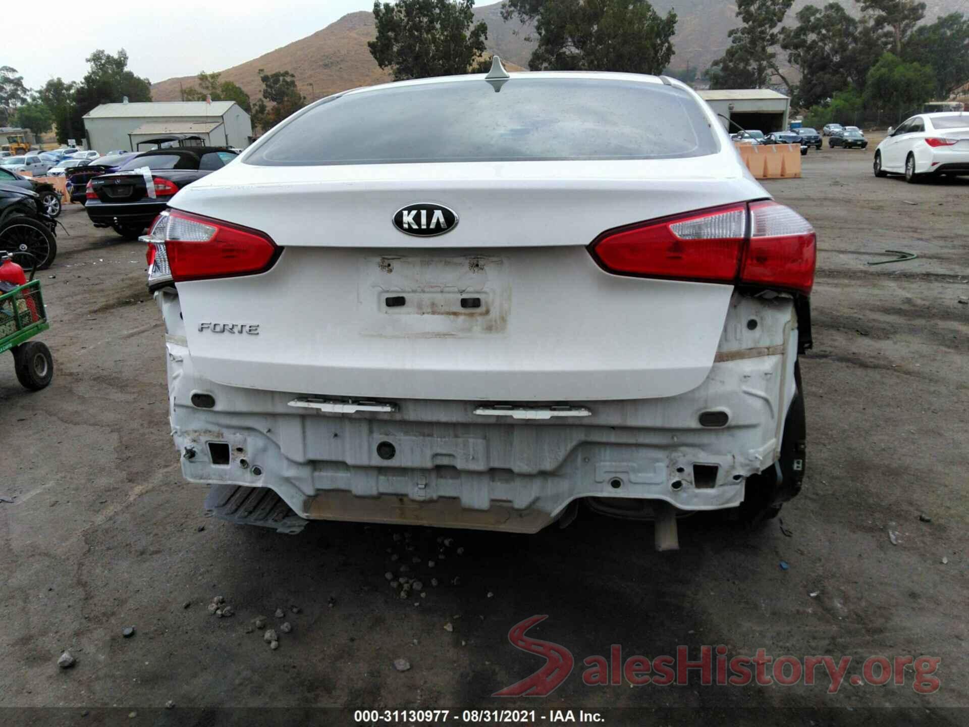 KNAFK4A66G5591332 2016 KIA FORTE