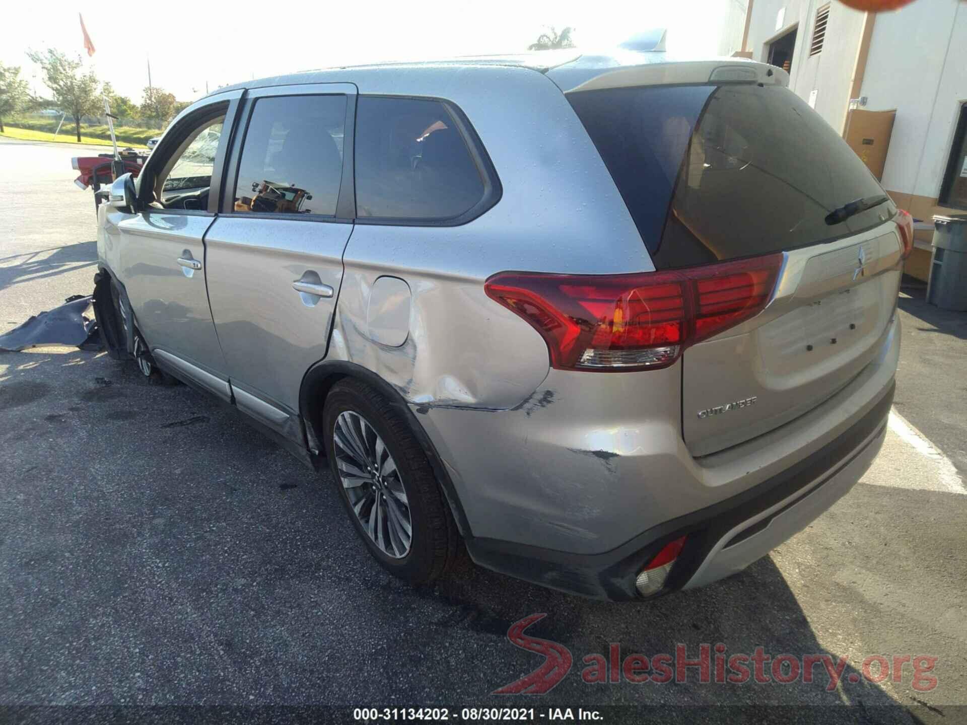 JA4AD3A30LZ044030 2020 MITSUBISHI OUTLANDER