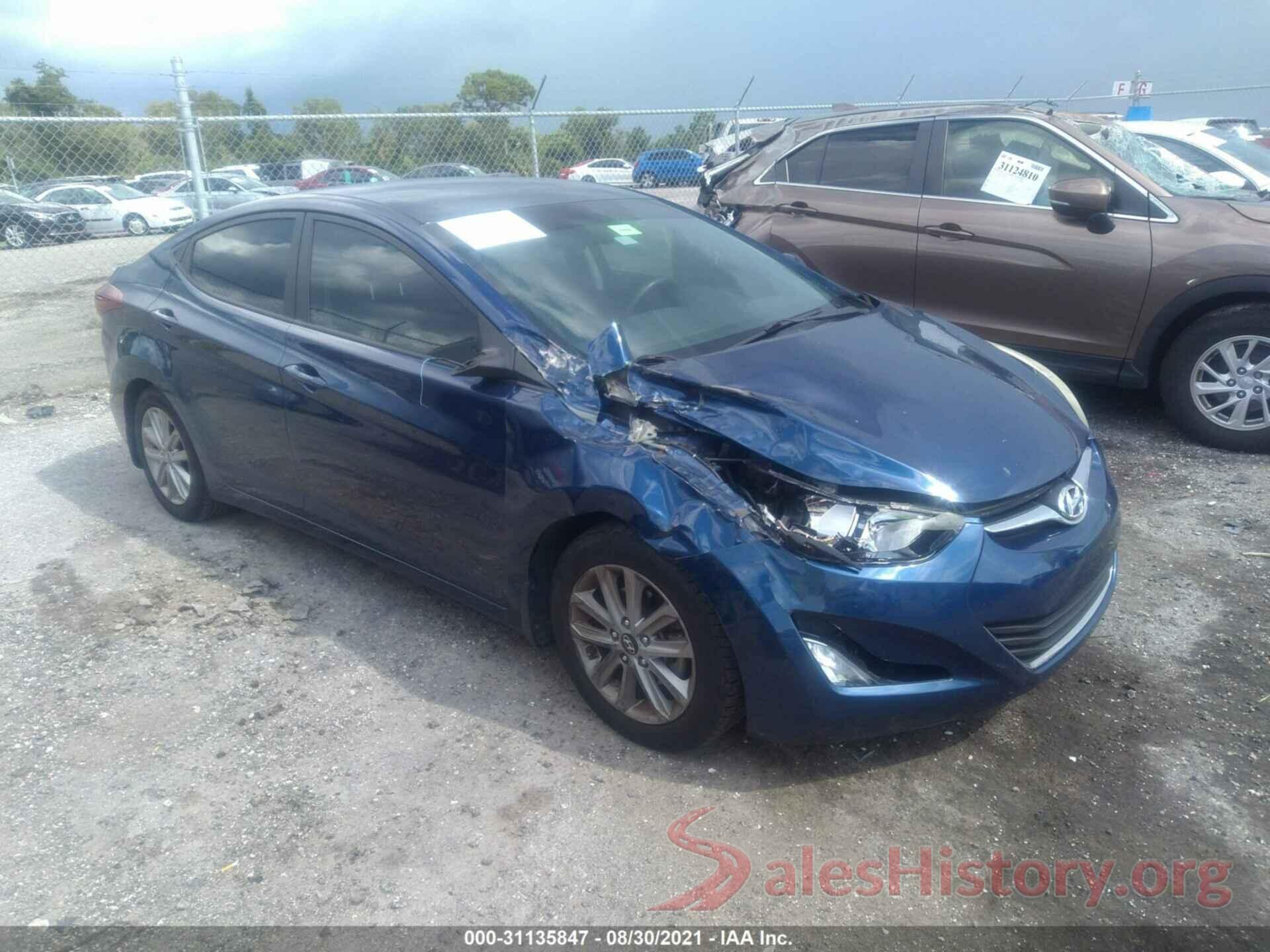 5NPDH4AE5GH688943 2016 HYUNDAI ELANTRA