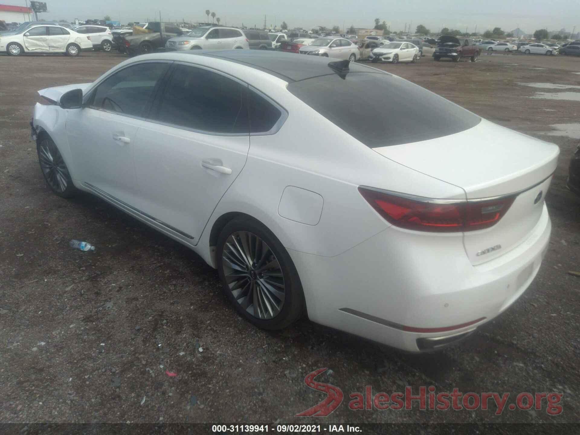 KNALC4J19J5096618 2018 KIA CADENZA