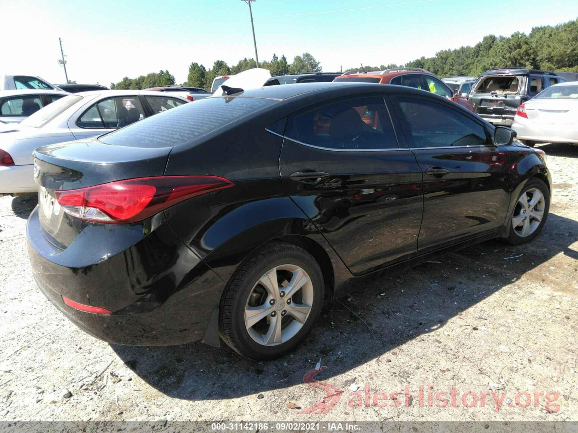 5NPDH4AE8GH799373 2016 HYUNDAI ELANTRA