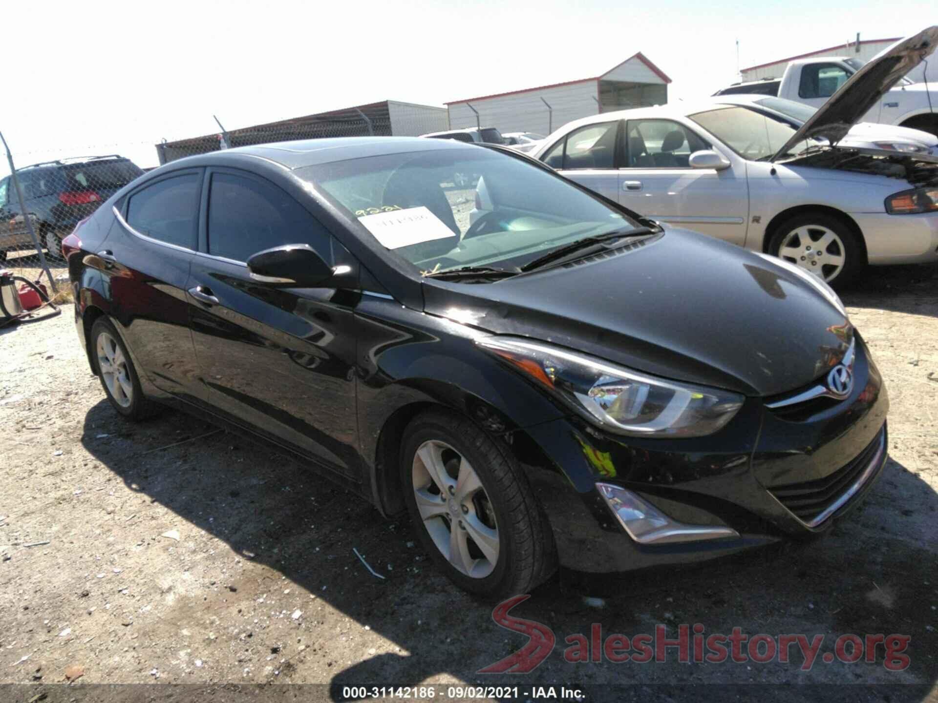 5NPDH4AE8GH799373 2016 HYUNDAI ELANTRA