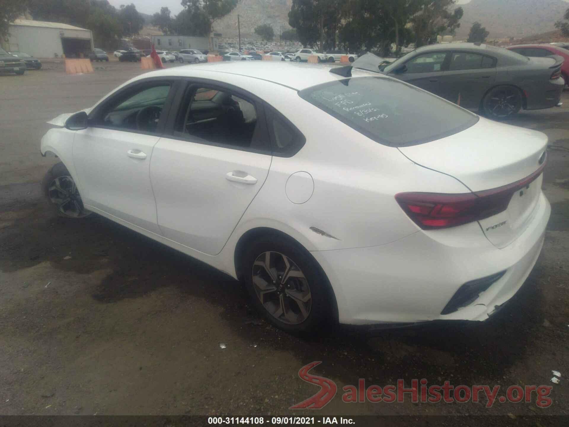 3KPF24AD4KE082550 2019 KIA FORTE