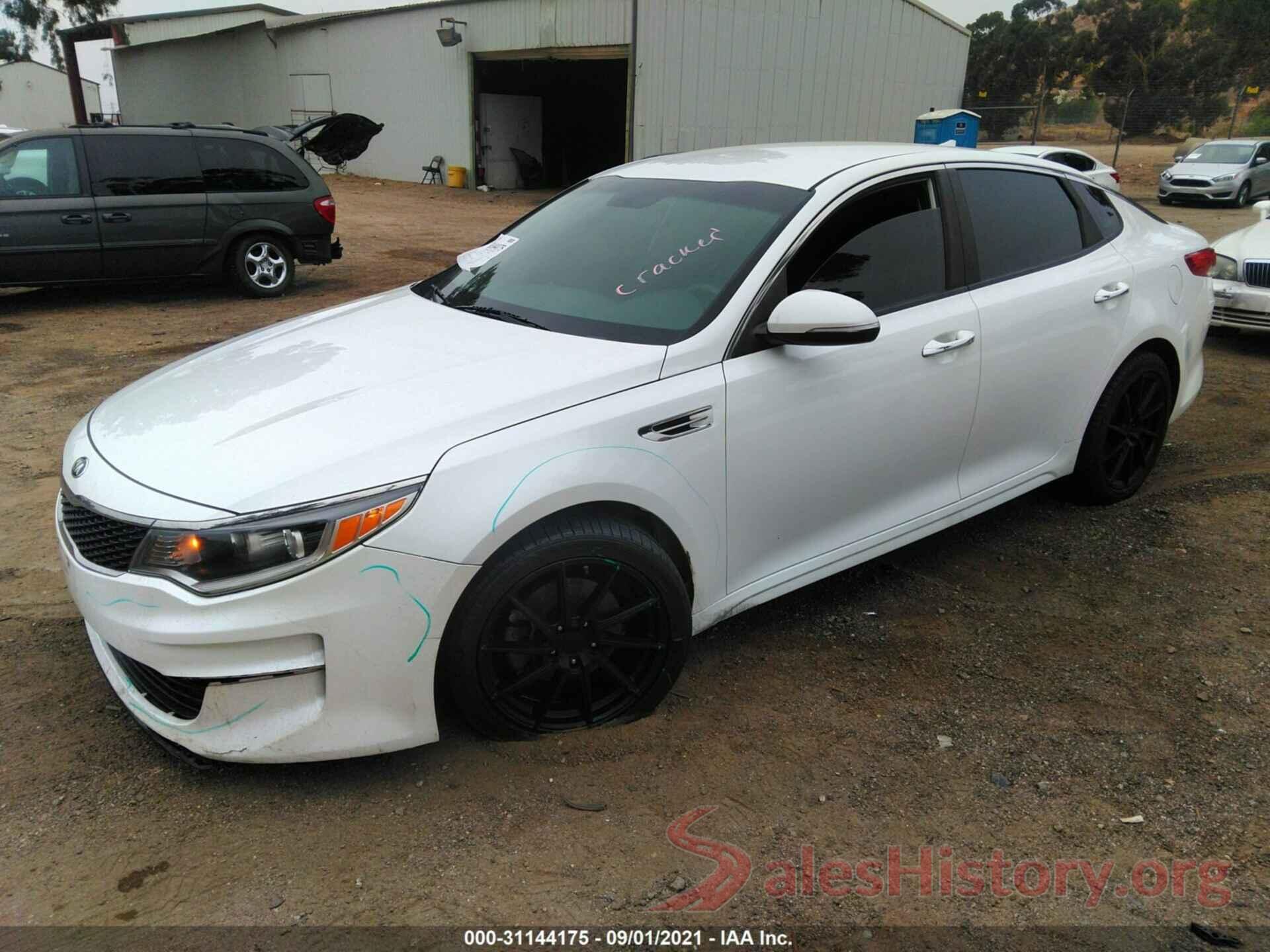 KNAGT4L34G5088418 2016 KIA OPTIMA