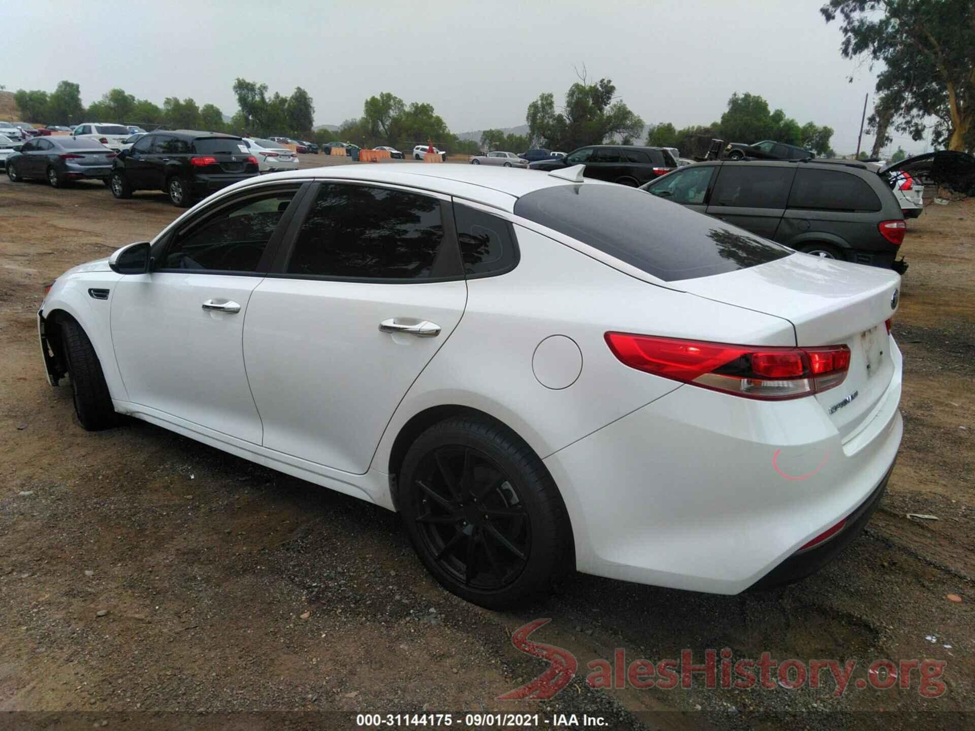 KNAGT4L34G5088418 2016 KIA OPTIMA