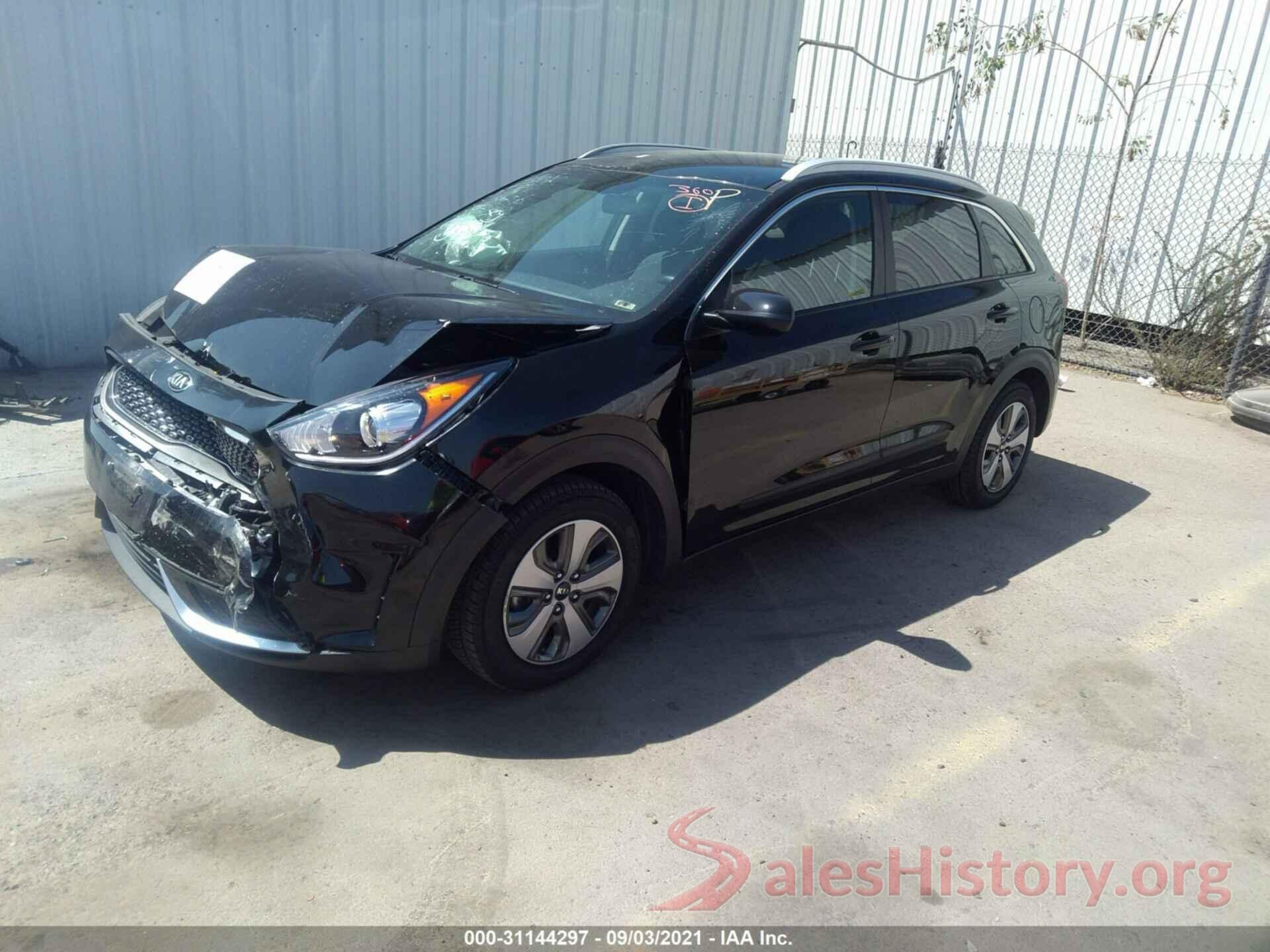 KNDCB3LC3K5252331 2019 KIA NIRO